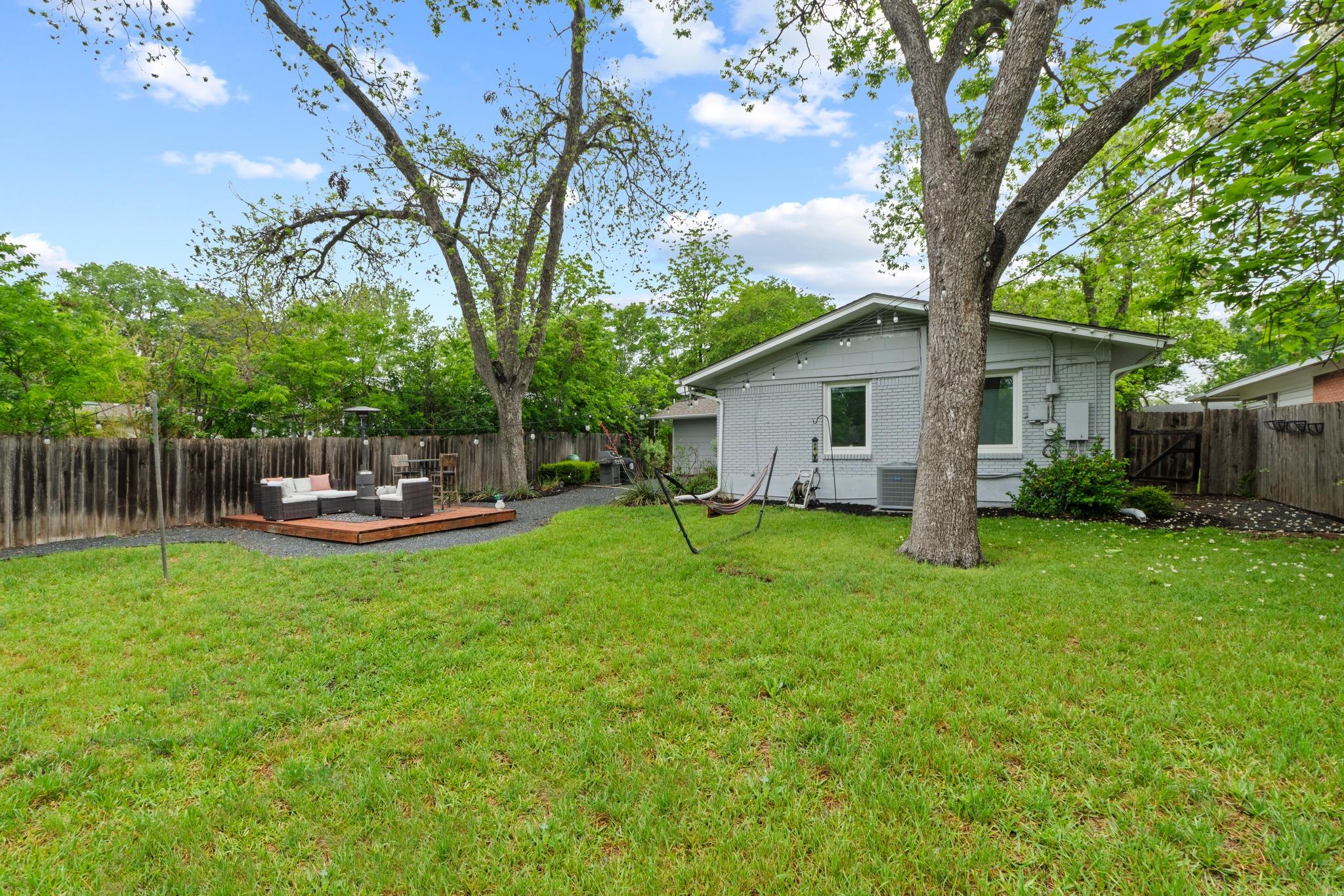 1301 Ridgemont Dr, Austin, TX 78723
