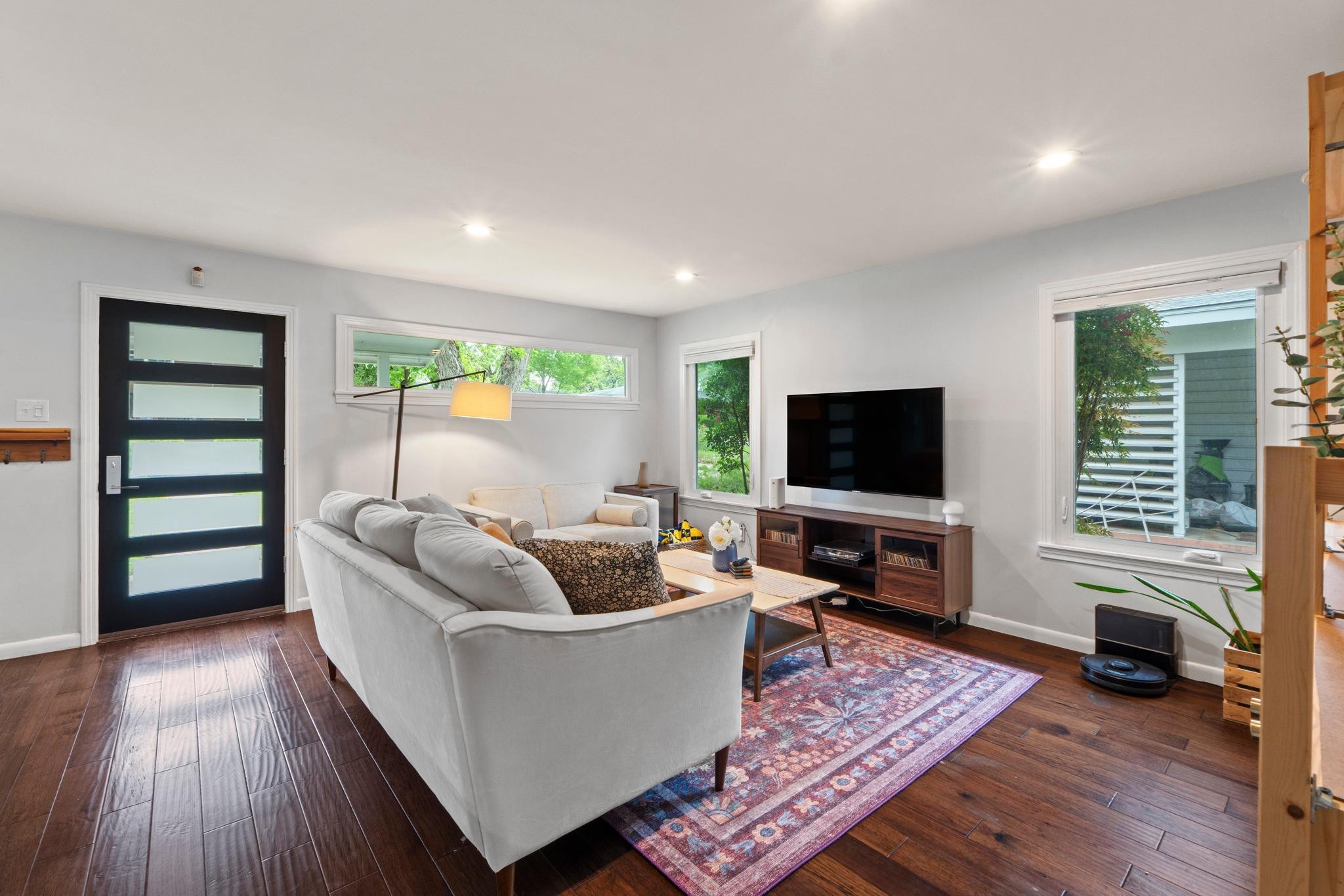 1301 Ridgemont Dr, Austin, TX 78723