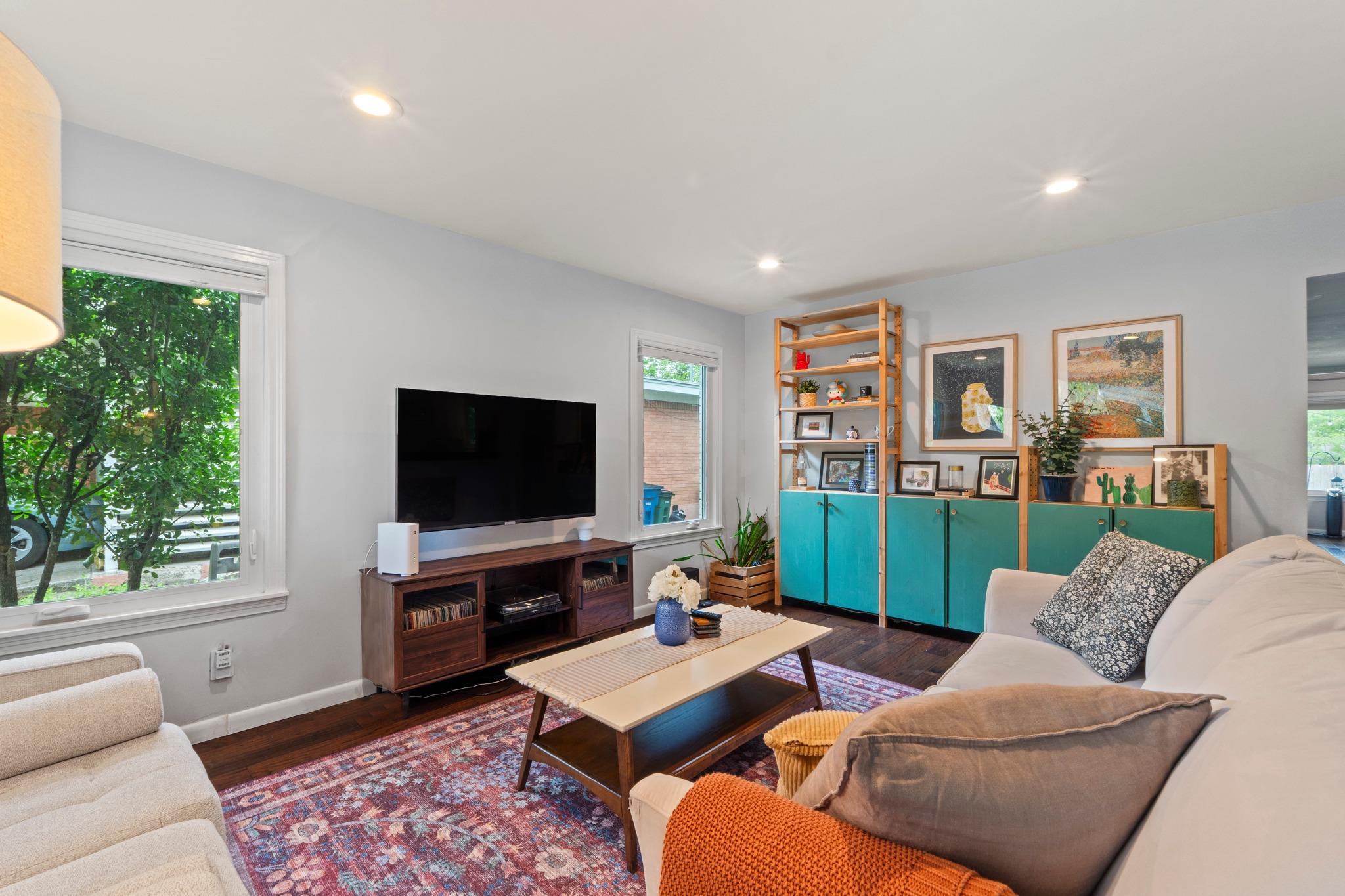 1301 Ridgemont Dr, Austin, TX 78723