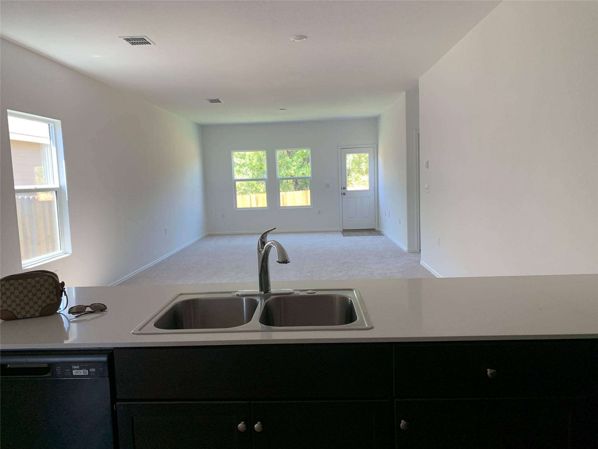 2817 Dezmond Diamond Ct, Pflugerville, TX 78660