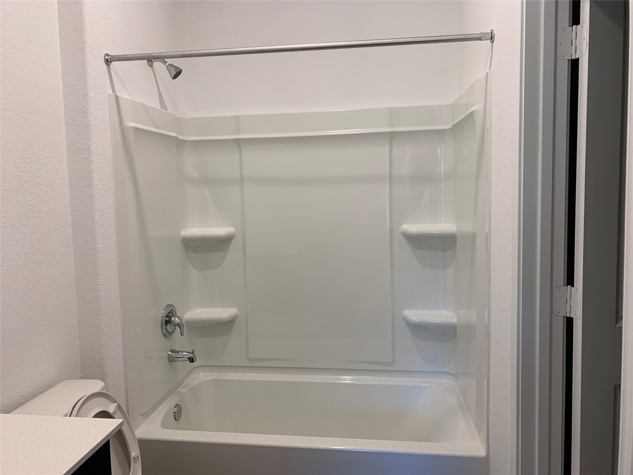 2817 Dezmond Diamond Ct, Pflugerville, TX 78660