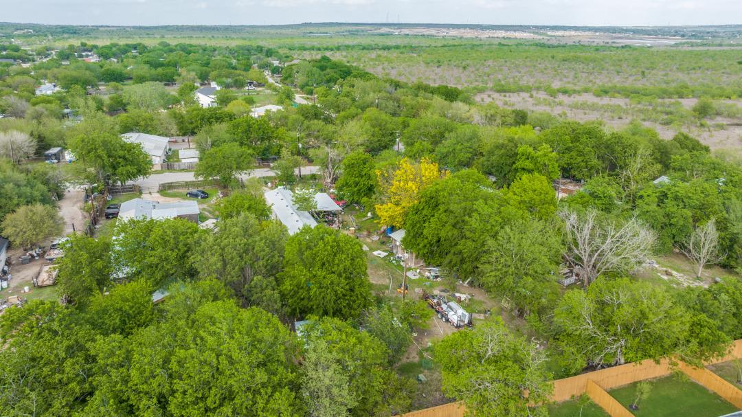 404 Quail Run, Buda, TX 78610