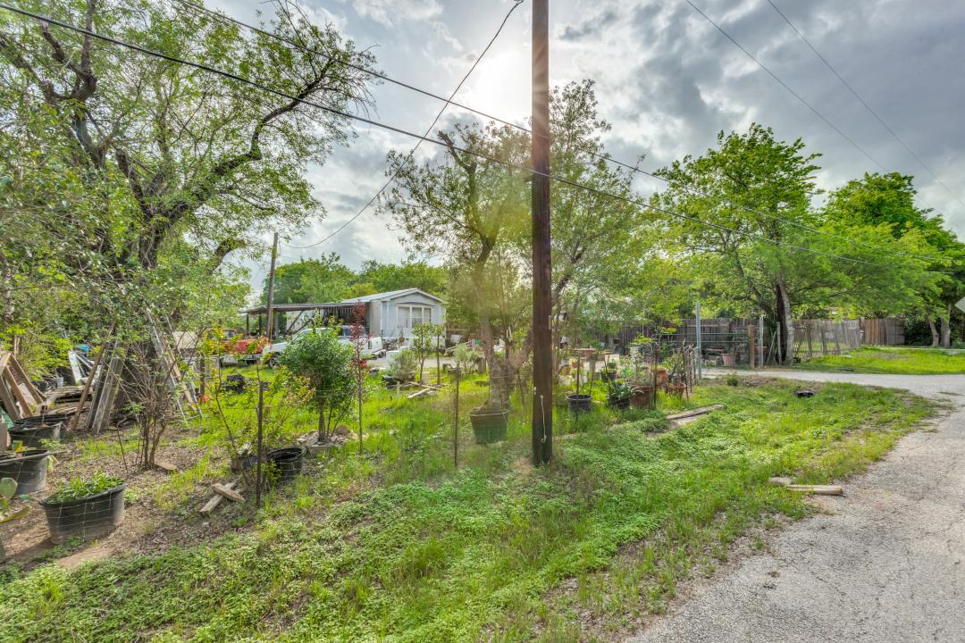 404 Quail Run, Buda, TX 78610