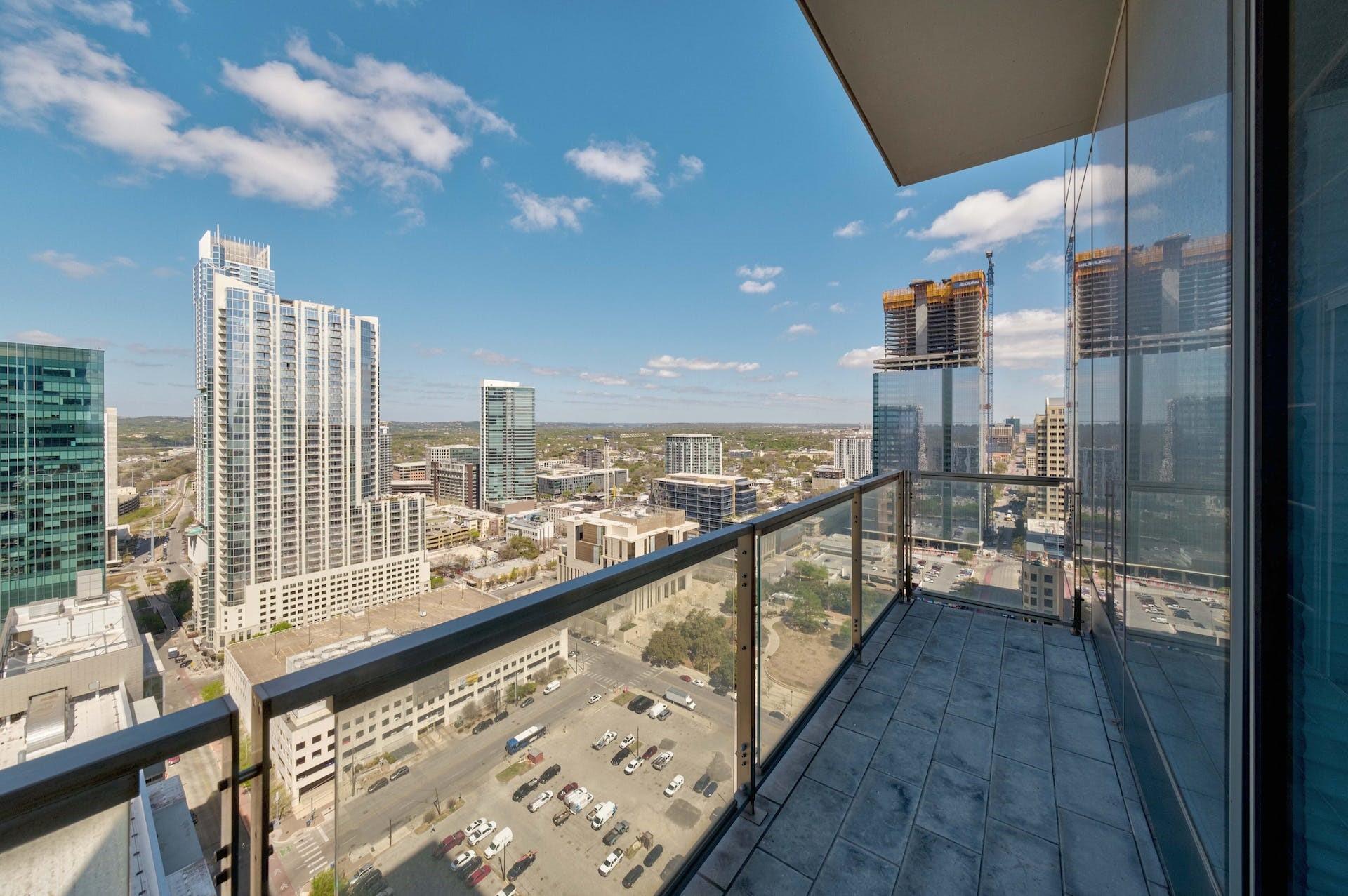 210 Lavaca St # 2608, Austin, TX 78701