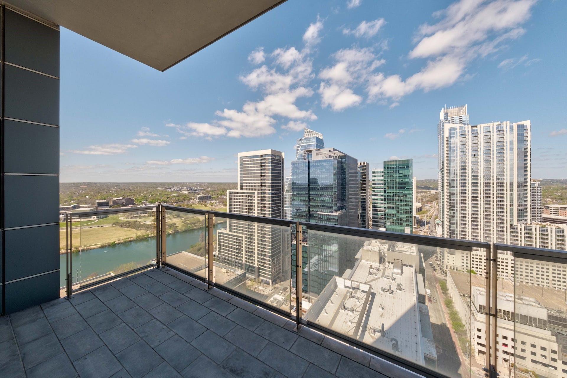 210 Lavaca St # 2608, Austin, TX 78701