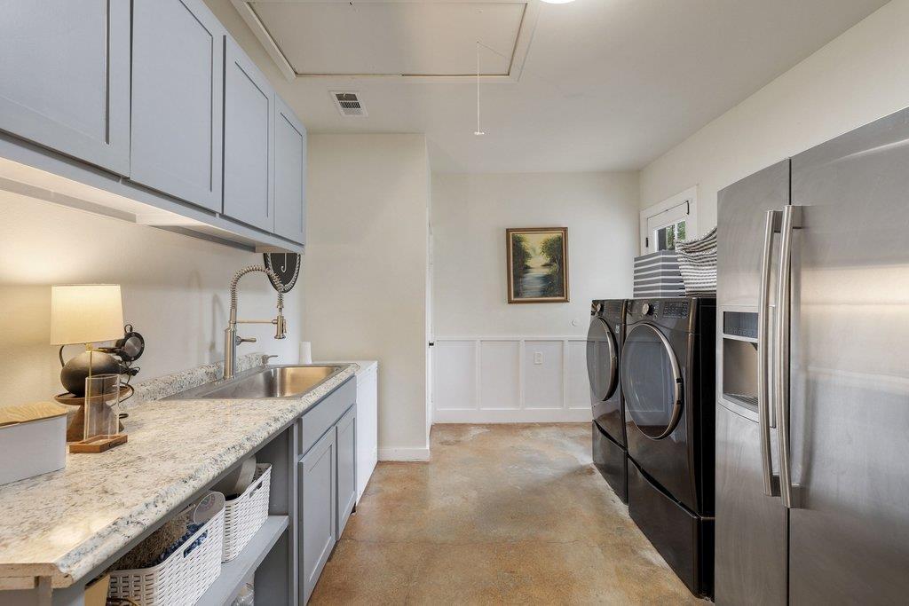 3657 Ranch Road 3232, Johnson City, TX 78636