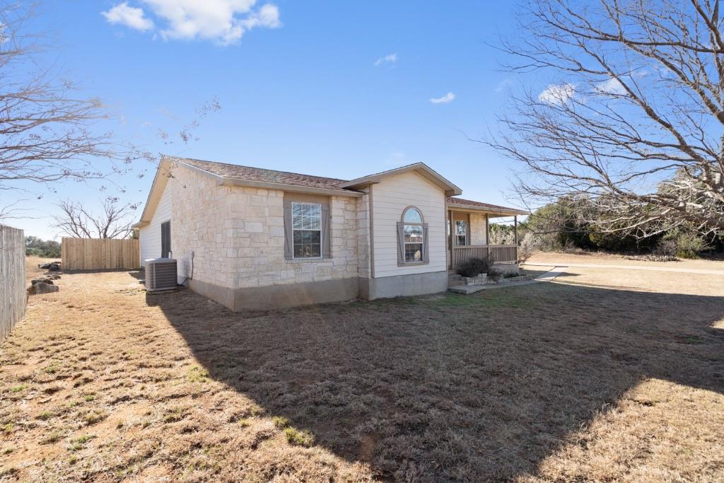 2301 Red Bird Cv, Lago Vista, TX 78645