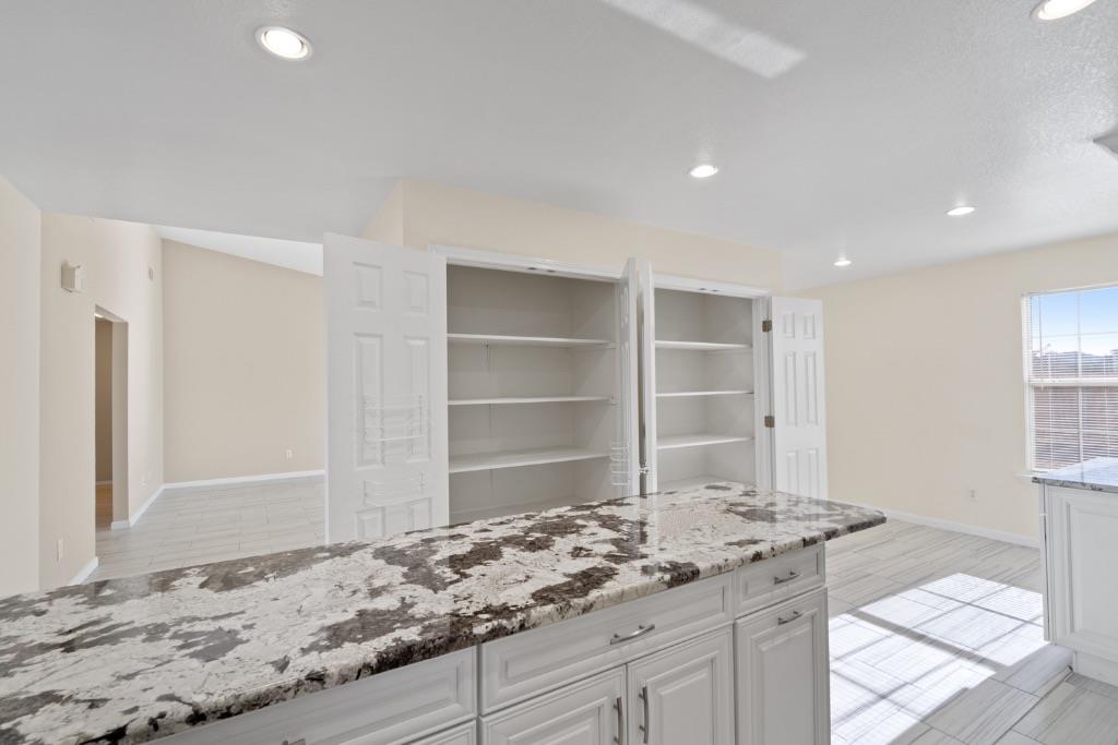 2301 Red Bird Cv, Lago Vista, TX 78645