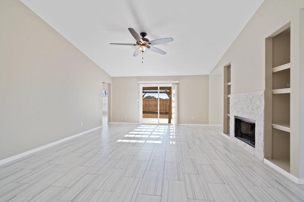 2301 Red Bird Cv, Lago Vista, TX 78645