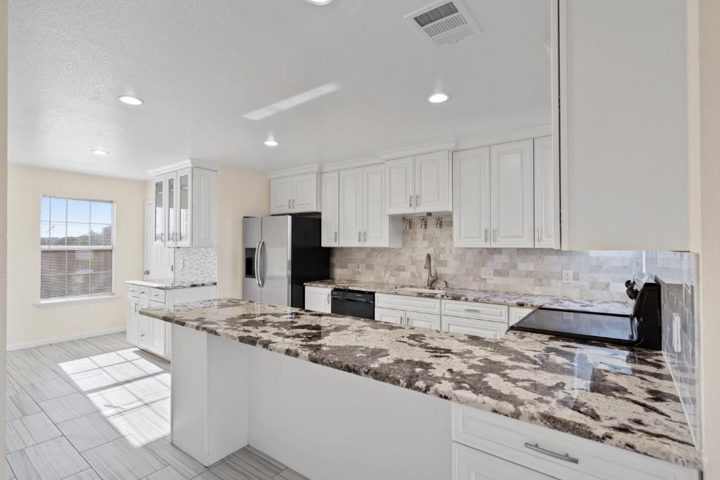 2301 Red Bird Cv, Lago Vista, TX 78645