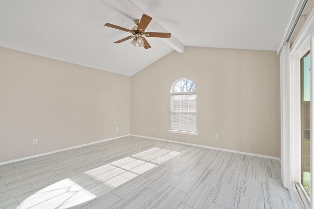 2301 Red Bird Cv, Lago Vista, TX 78645