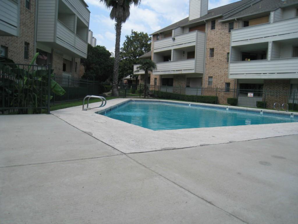 2500 Burleson Rd # 402, Austin, TX 78741