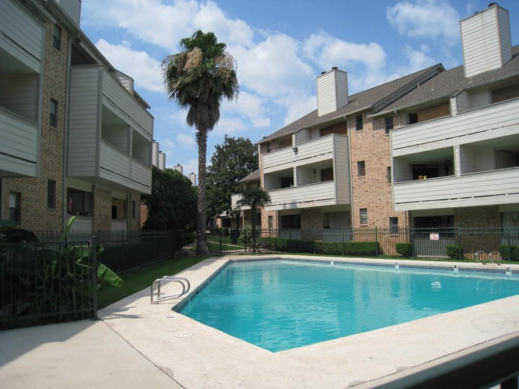 2500 Burleson Rd # 402, Austin, TX 78741