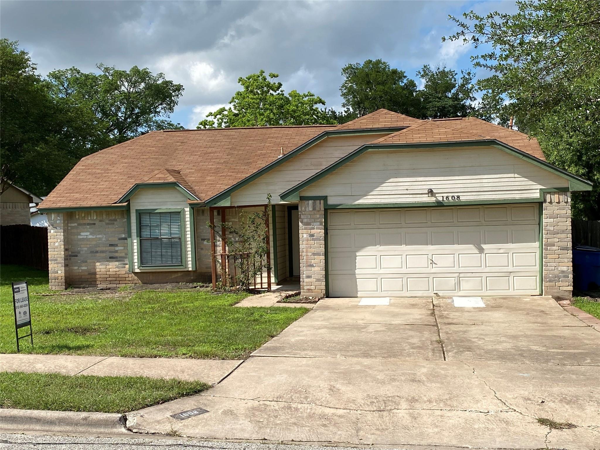 1608 Pigeon Forge Rd, Pflugerville, TX 78660