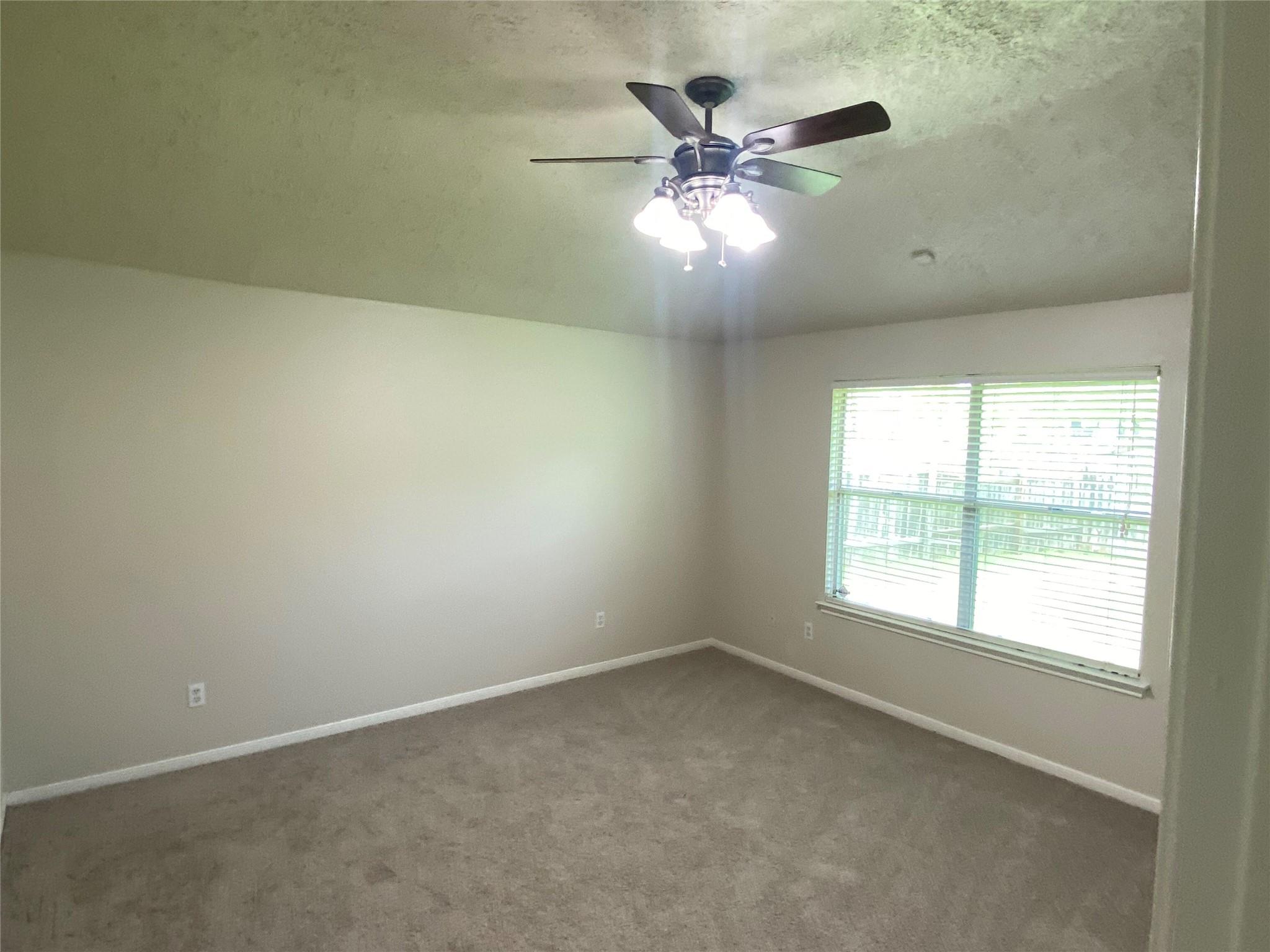 1608 Pigeon Forge Rd, Pflugerville, TX 78660