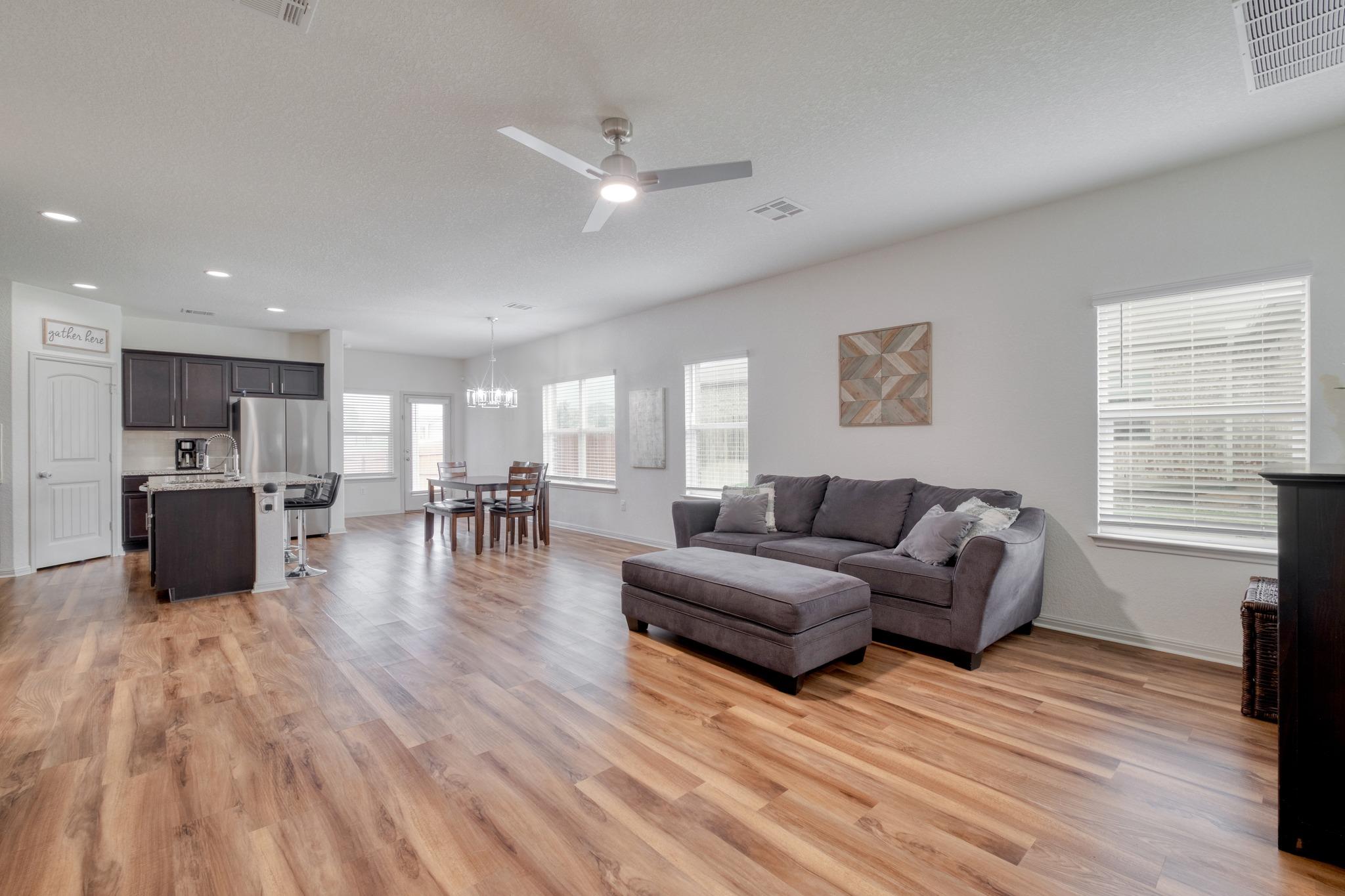 108 Kramer St, Georgetown, TX 78626