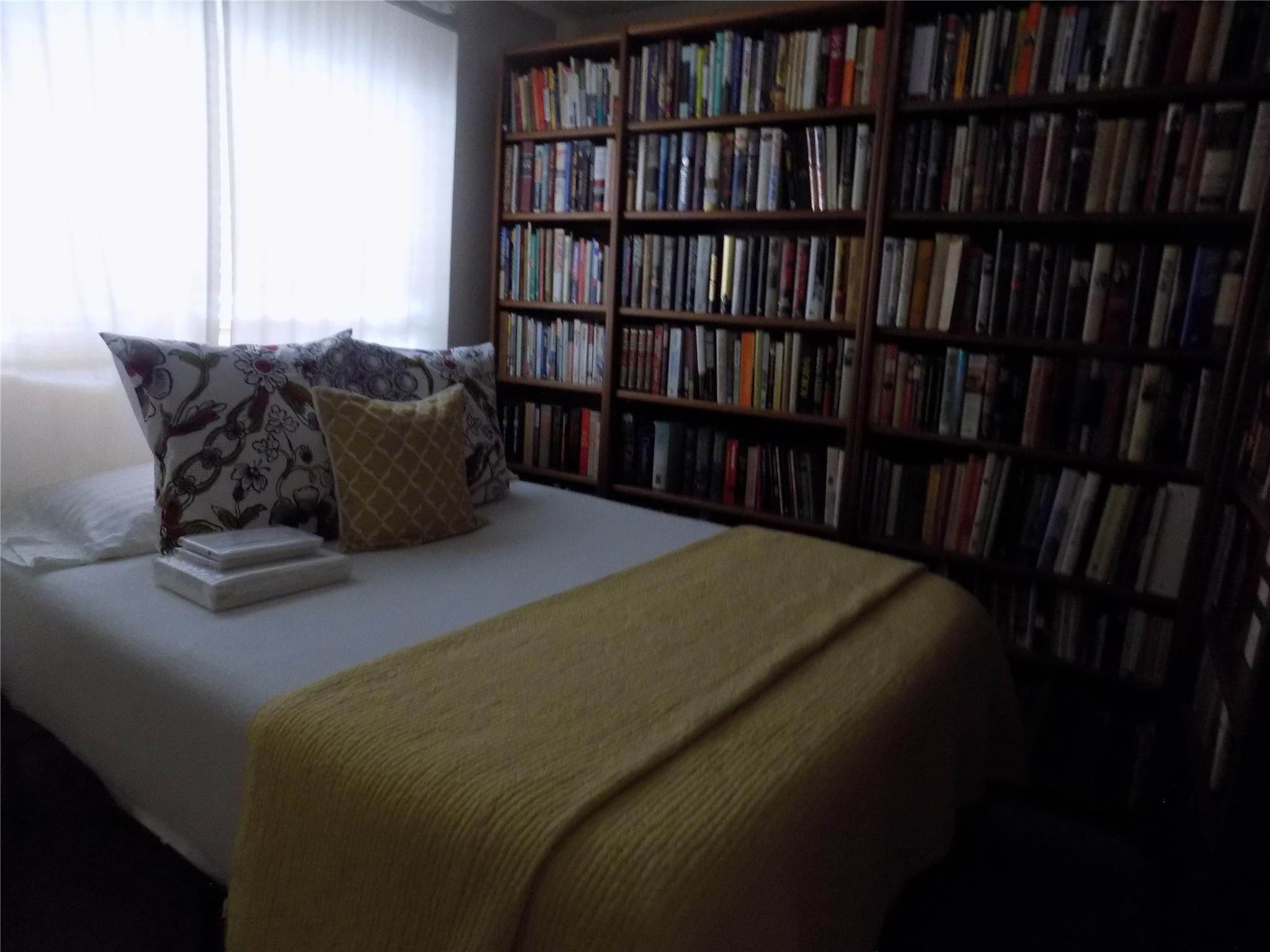 1803 Schulle Ave, Austin, TX 78703