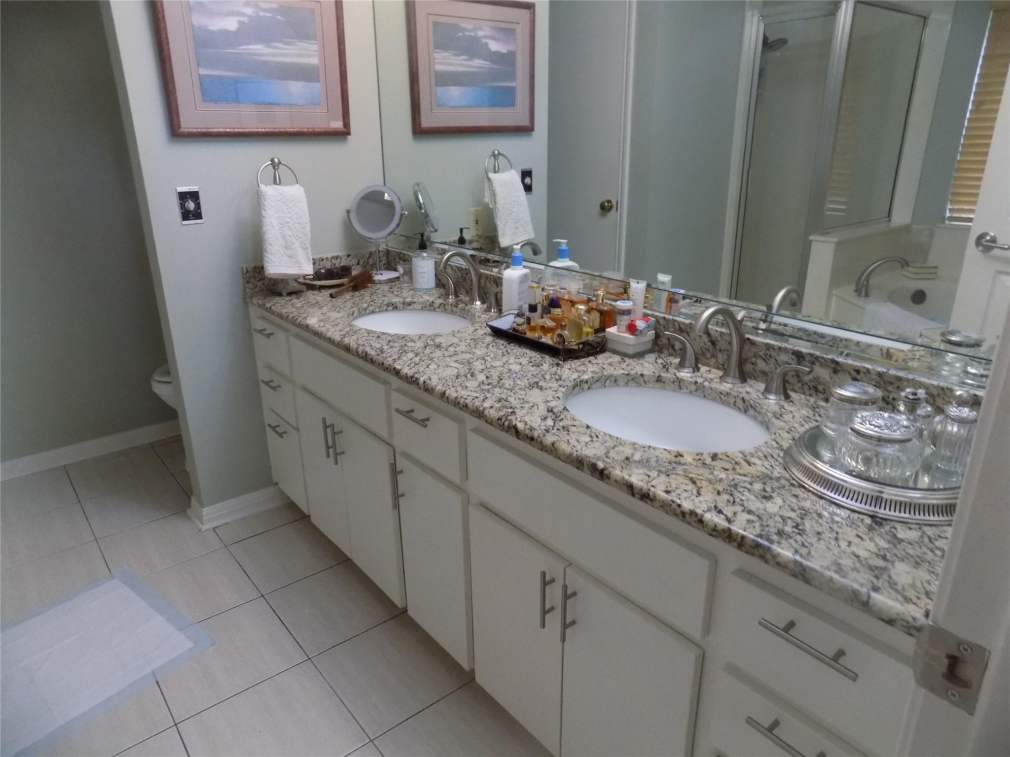 1803 Schulle Ave, Austin, TX 78703