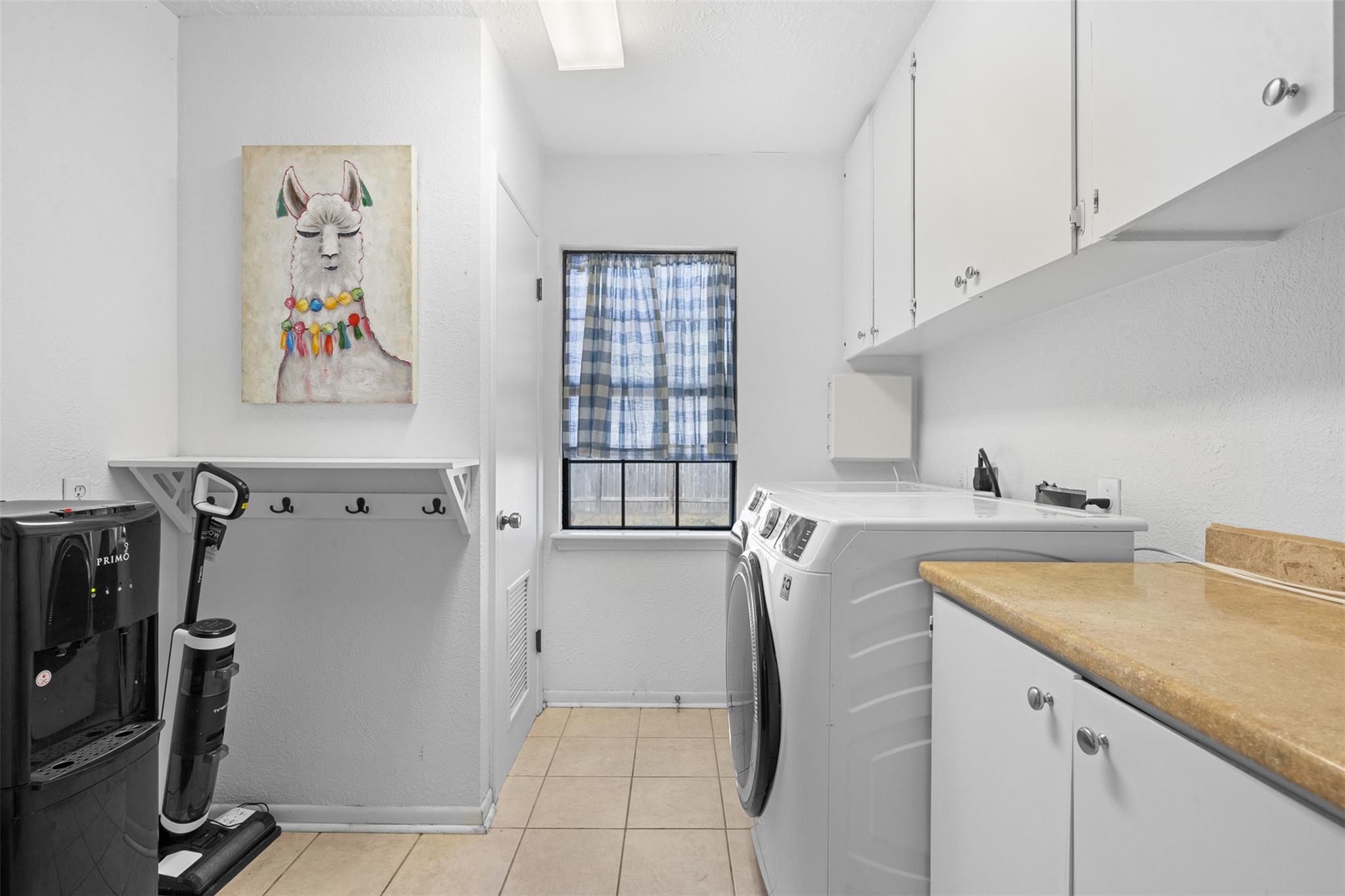 1479 E Hempstead St, Giddings, TX 78942