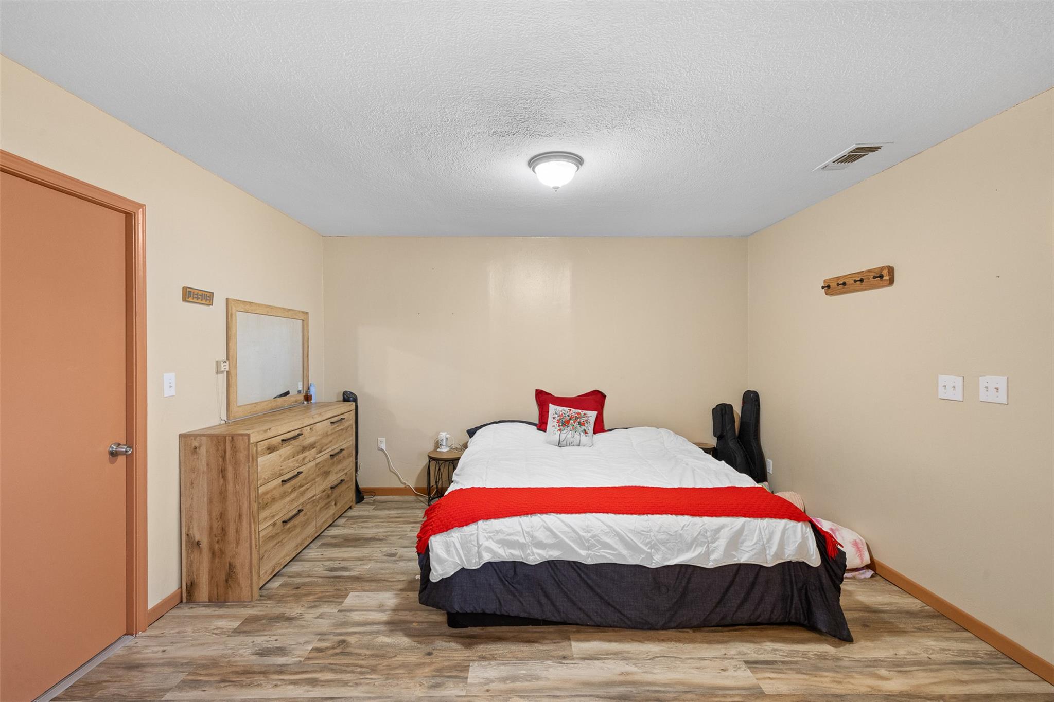 1479 E Hempstead St, Giddings, TX 78942