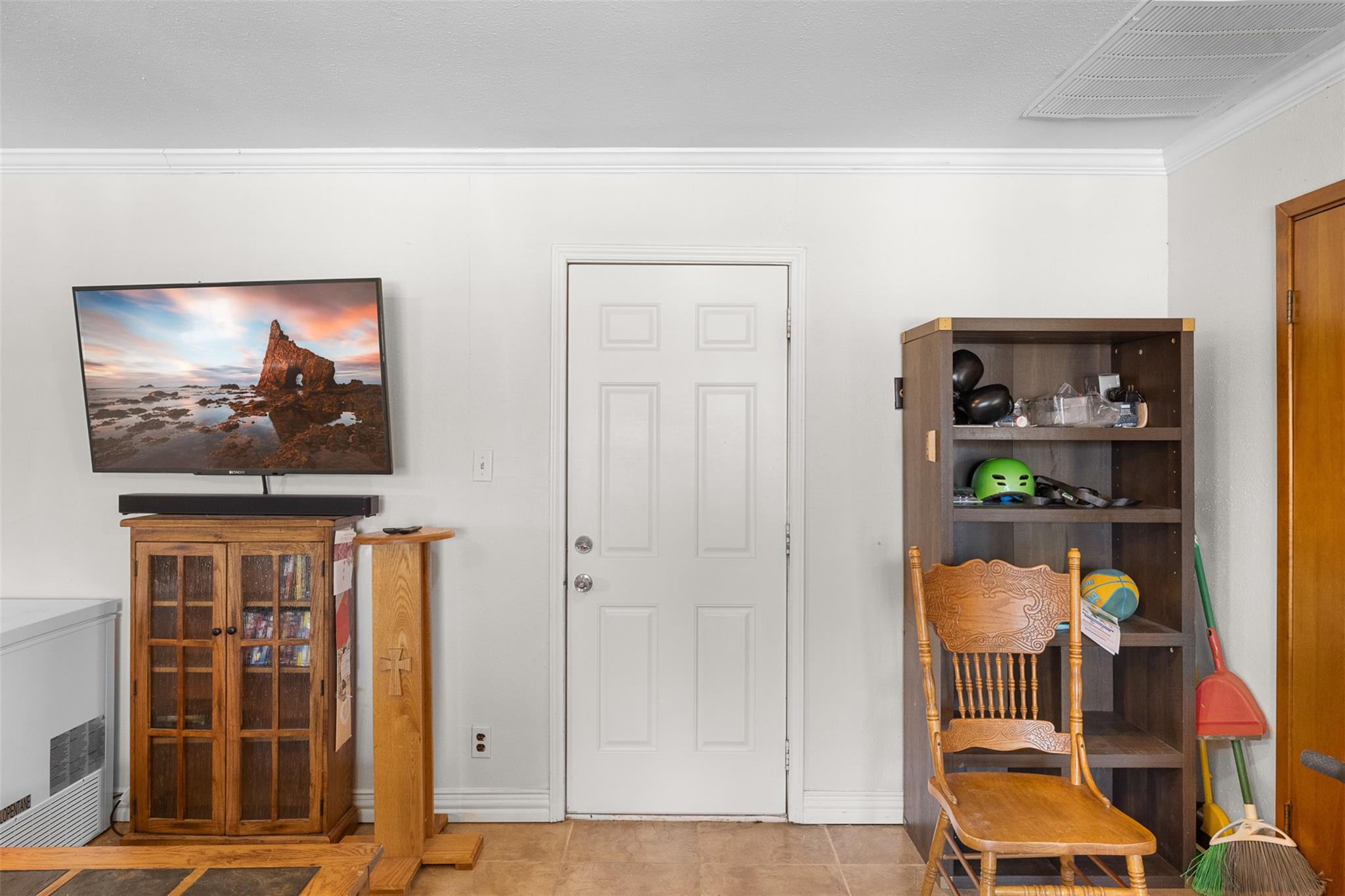 1479 E Hempstead St, Giddings, TX 78942