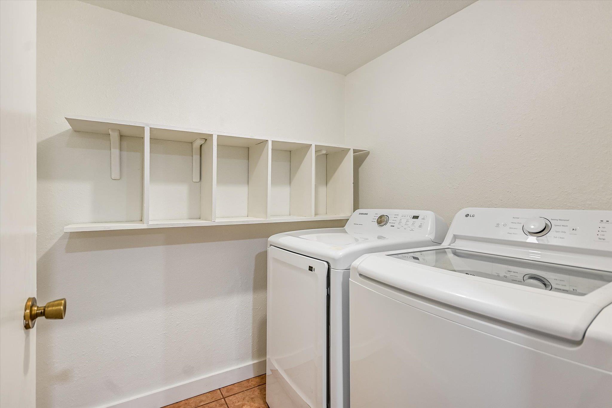 1716 Timberwood Dr, Austin, TX 78741