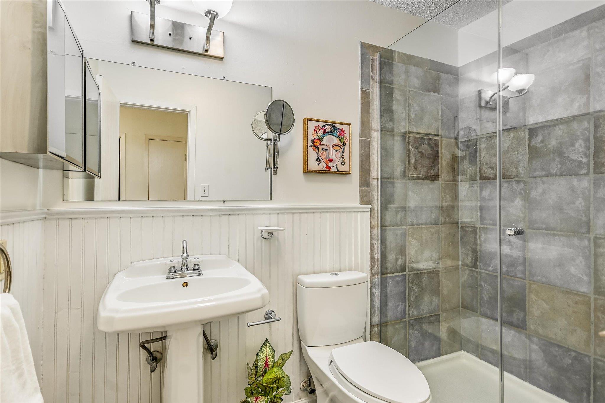 1716 Timberwood Dr, Austin, TX 78741