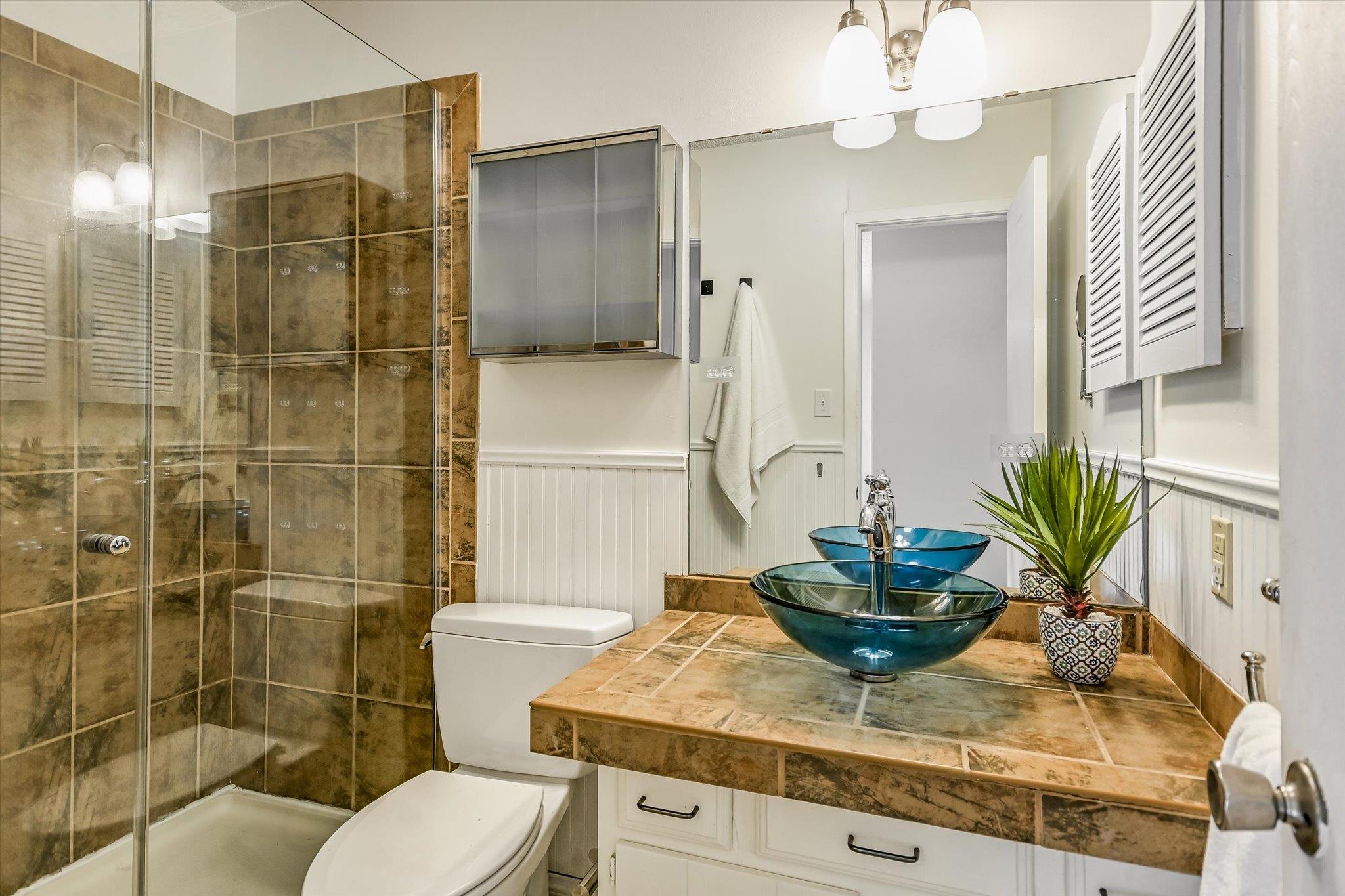 1716 Timberwood Dr, Austin, TX 78741