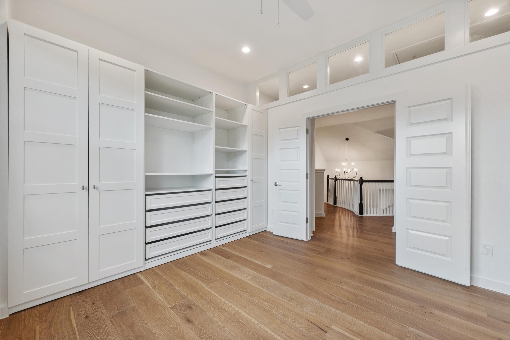 5740 Republic Of Texas Blvd, Austin, TX 78735