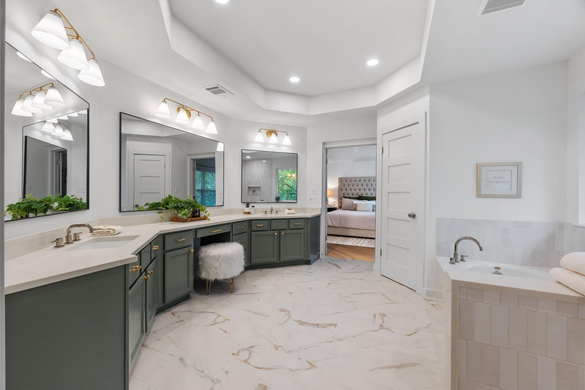 5740 Republic Of Texas Blvd, Austin, TX 78735