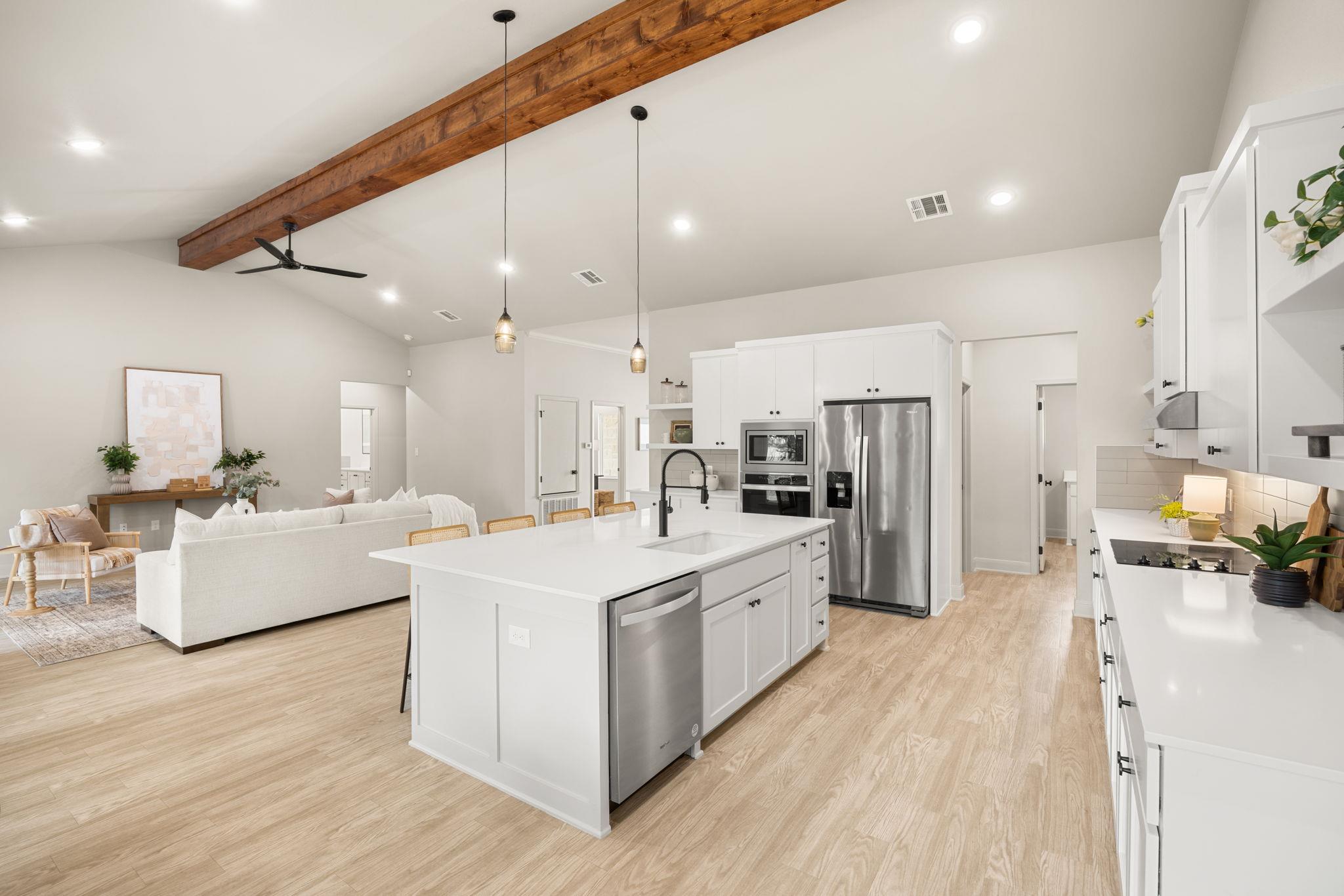 15896 Salado Dr, Temple, TX 76502