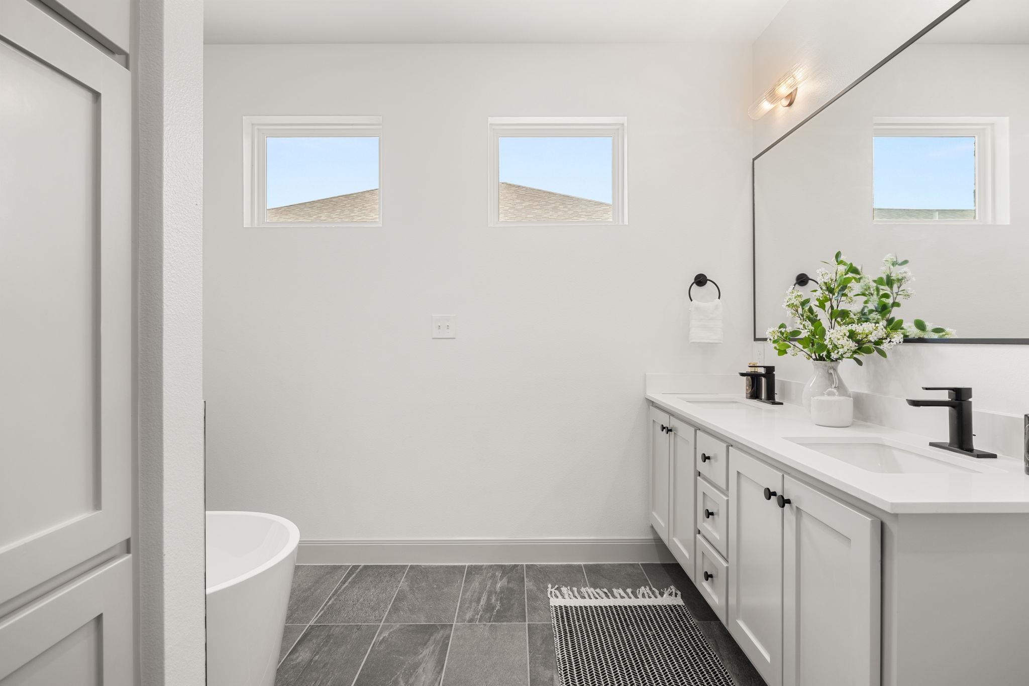 15896 Salado Dr, Temple, TX 76502