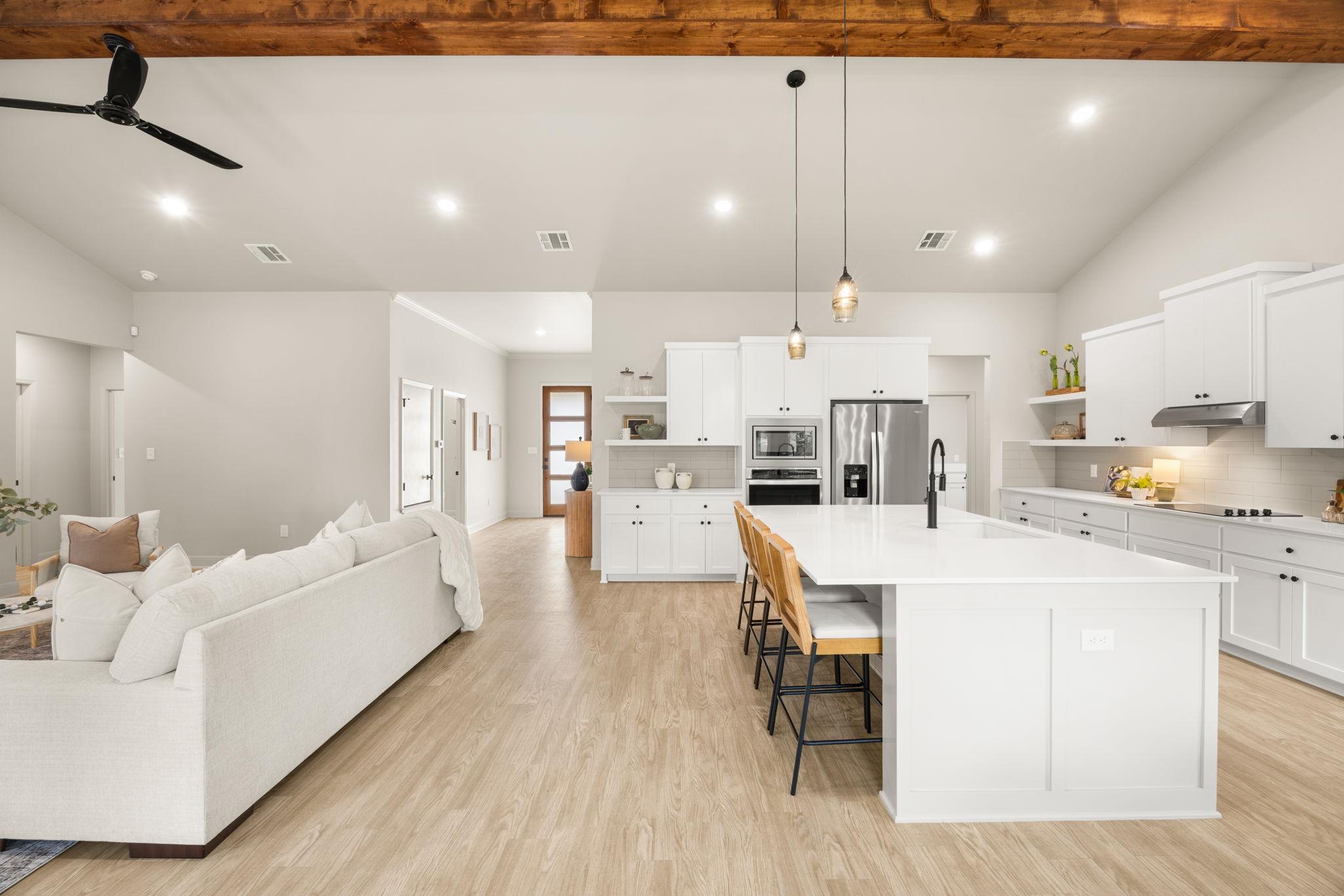 15896 Salado Dr, Temple, TX 76502