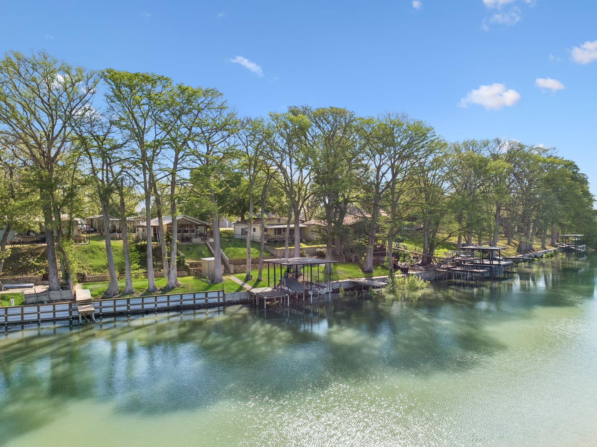 230 Lee St, Seguin, TX 78155