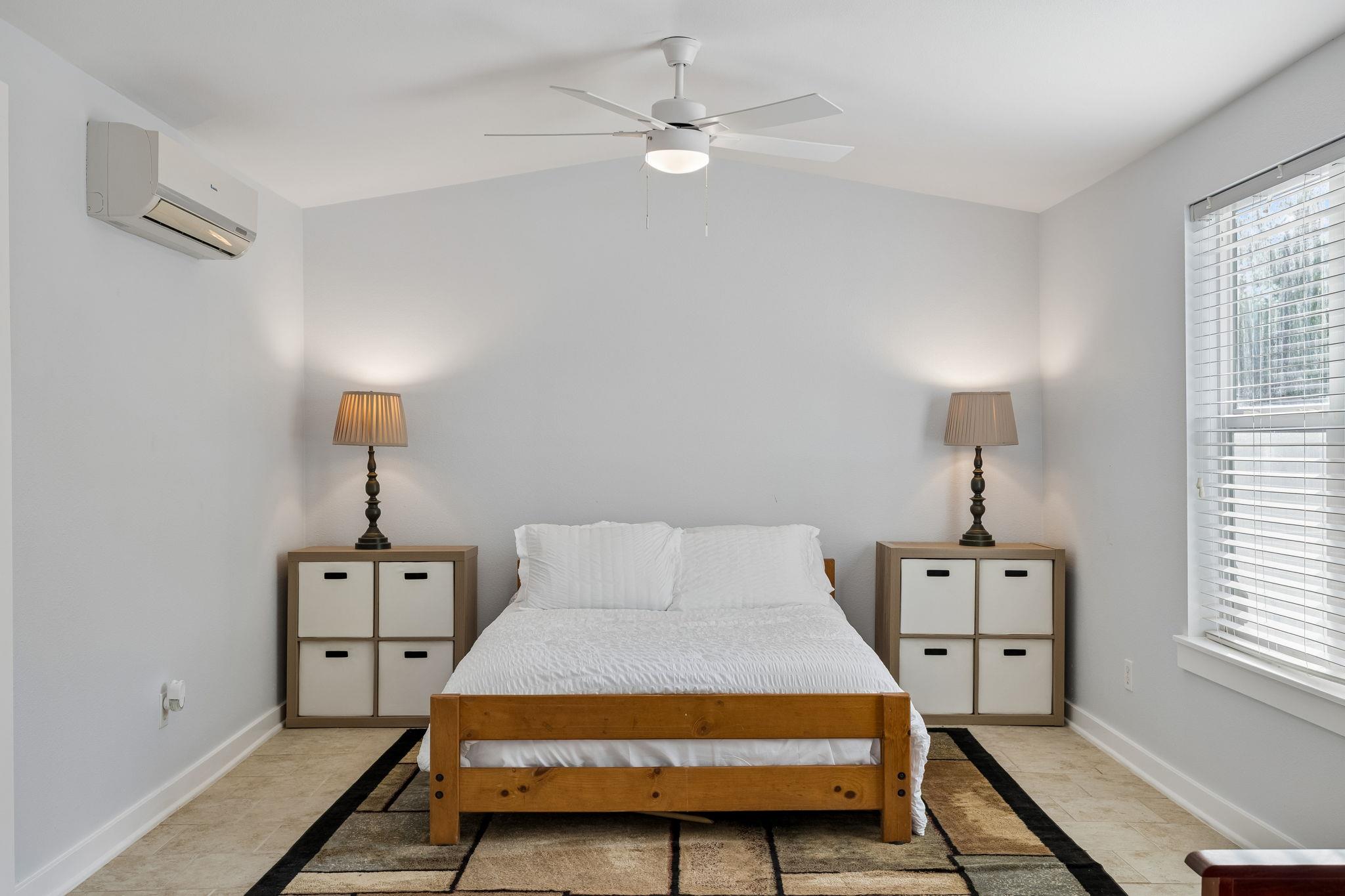 230 Lee St, Seguin, TX 78155