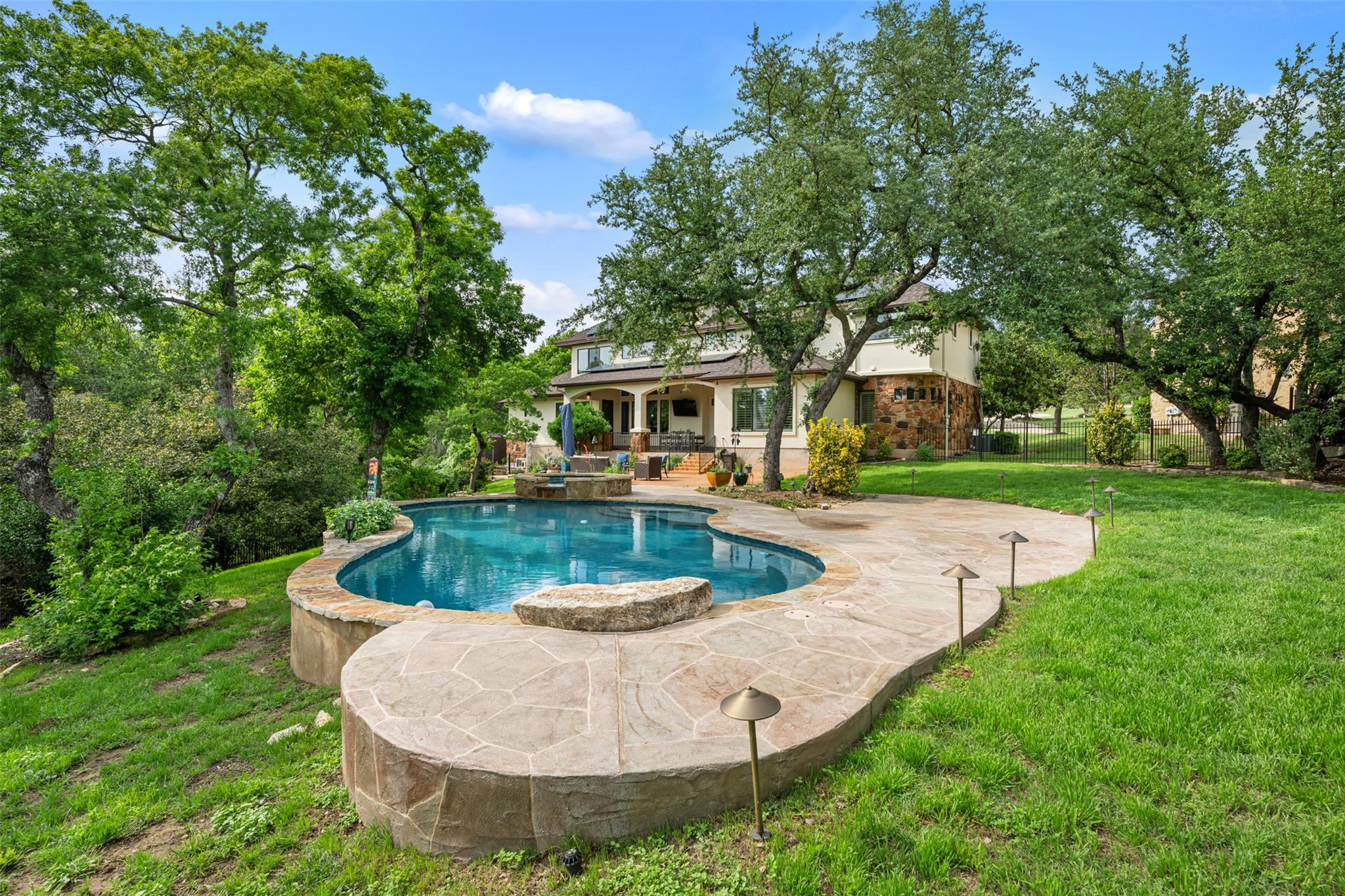 1102 Paw Print, Leander, TX 78641