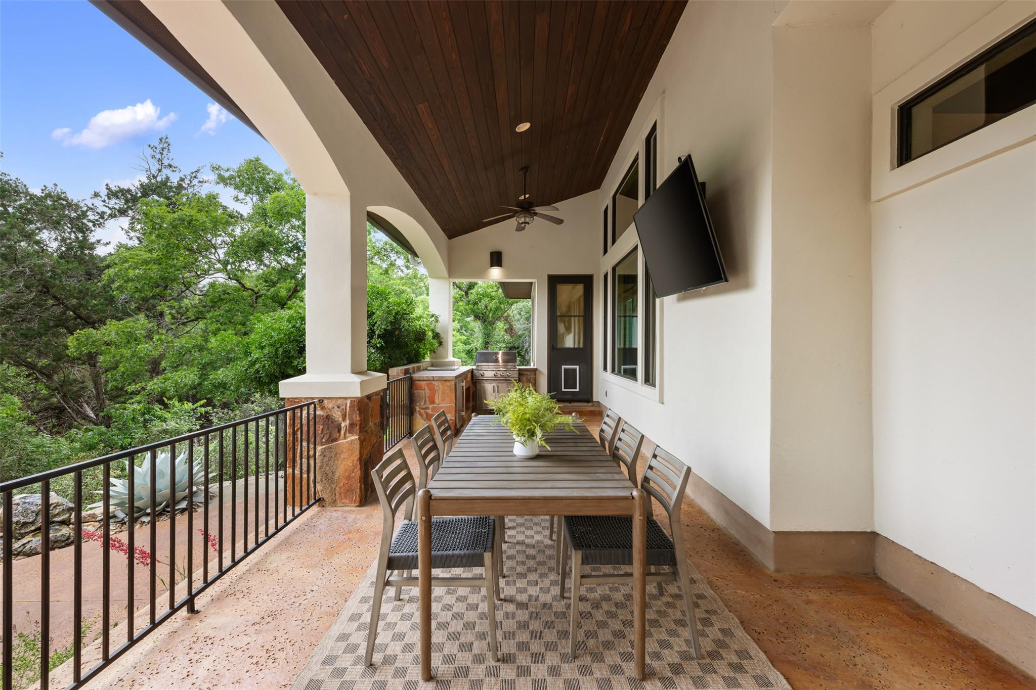 1102 Paw Print, Leander, TX 78641