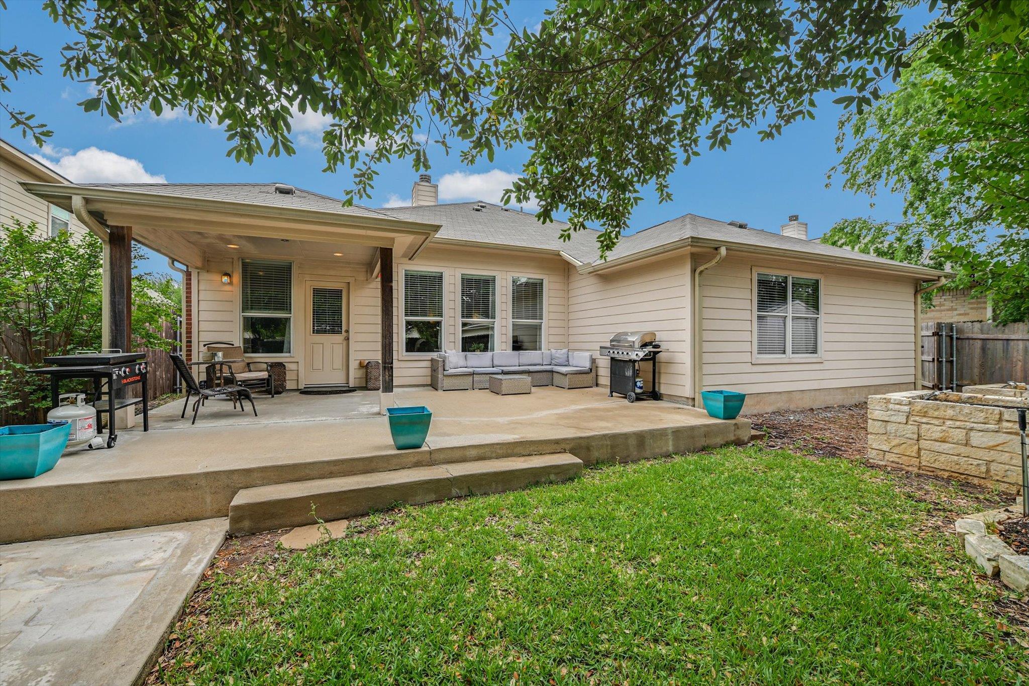 1334 Irishmoss Trl, Round Rock, TX 78665