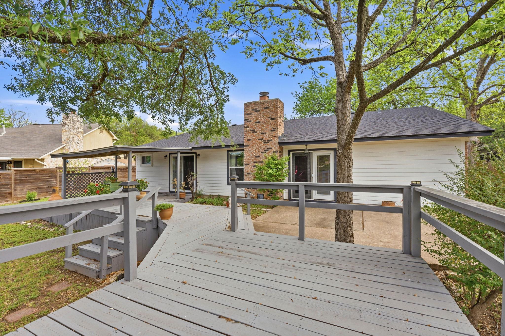 2405 Stone River Dr, Austin, TX 78745