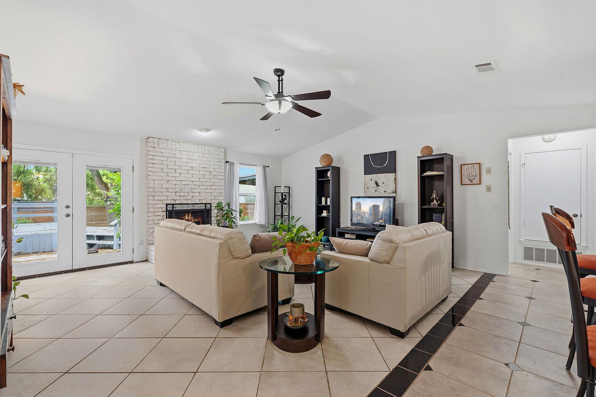 2405 Stone River Dr, Austin, TX 78745