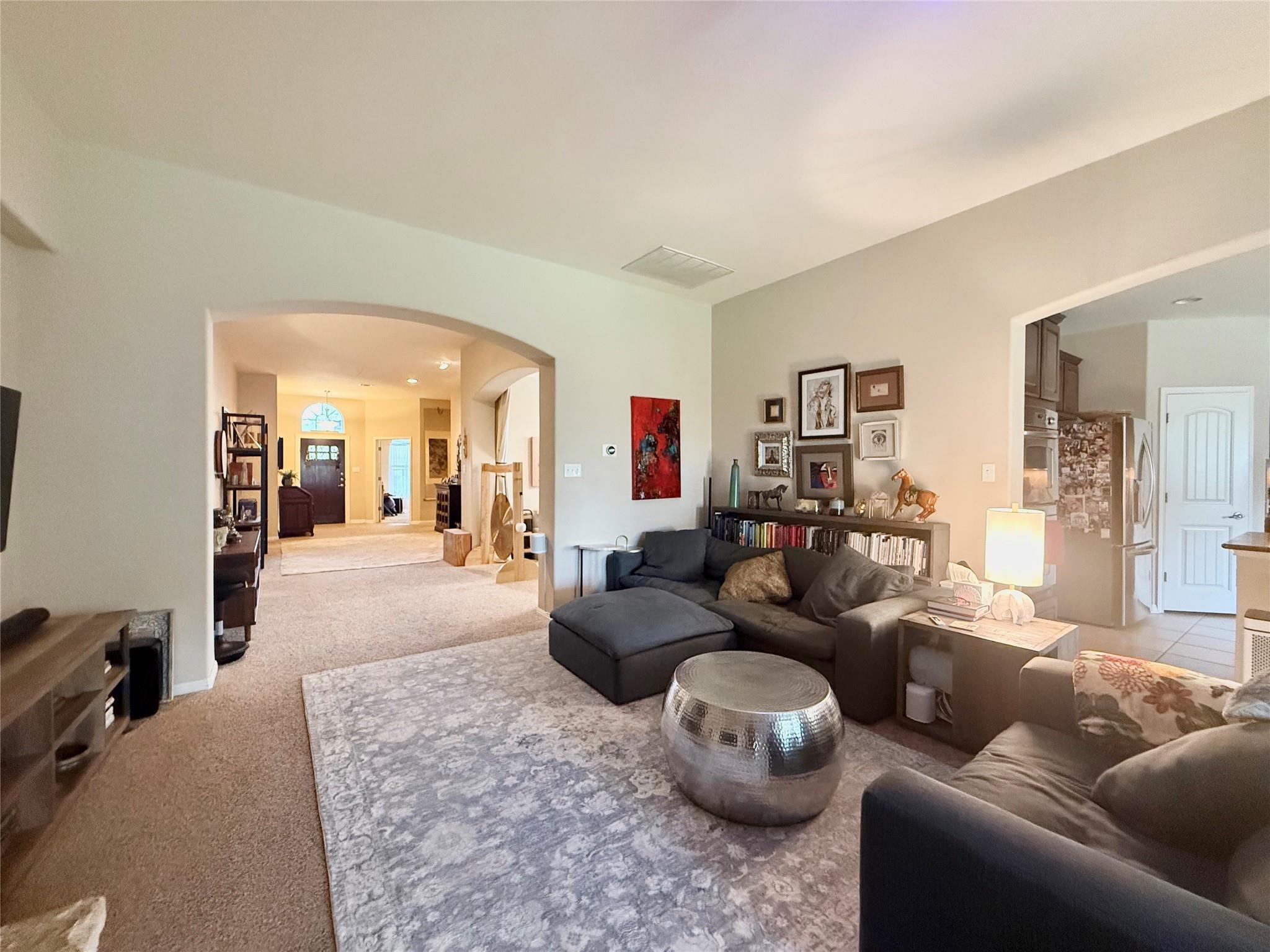 2108 Asbury Park Dr, Round Rock, TX 78665