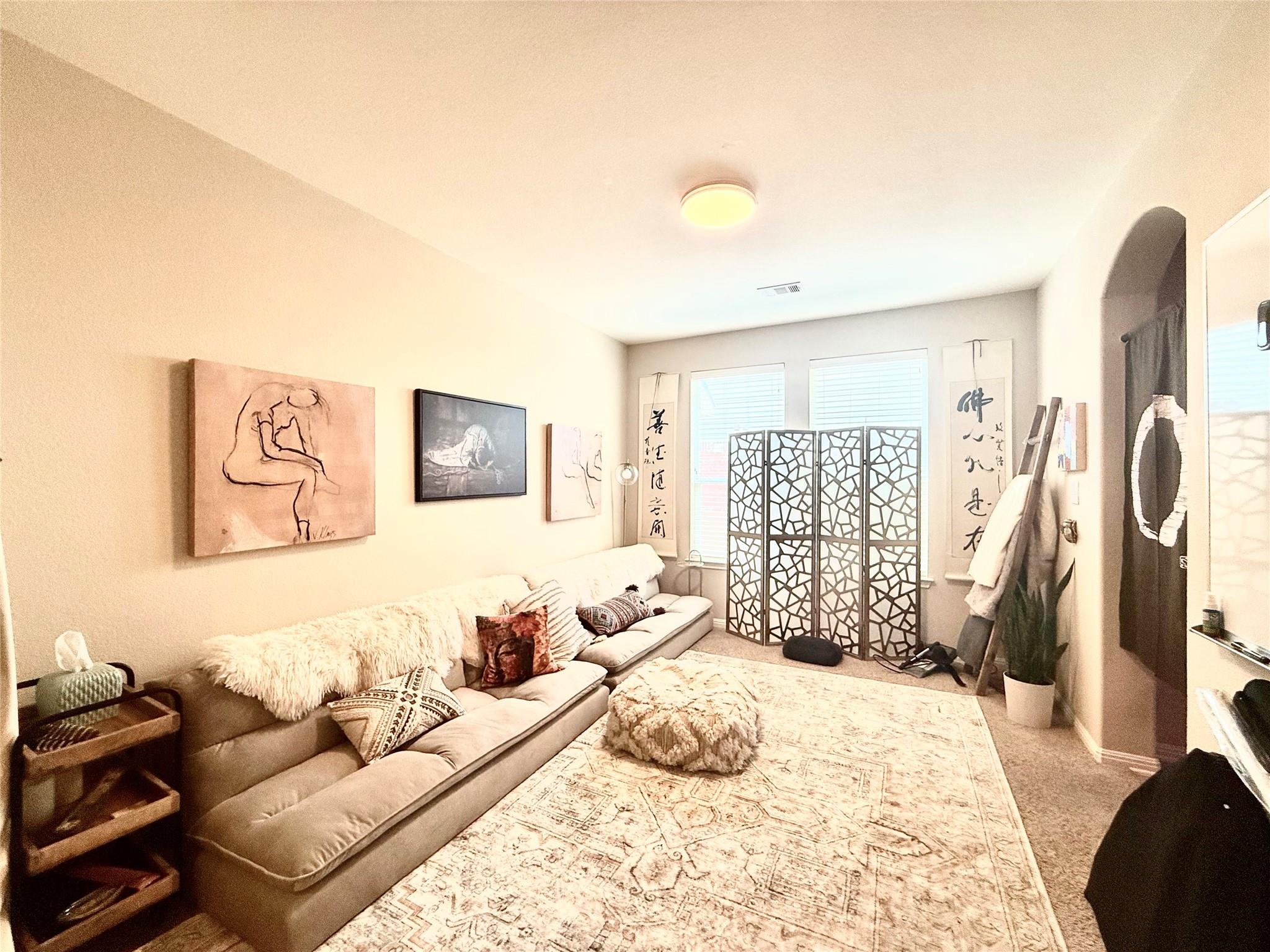 2108 Asbury Park Dr, Round Rock, TX 78665