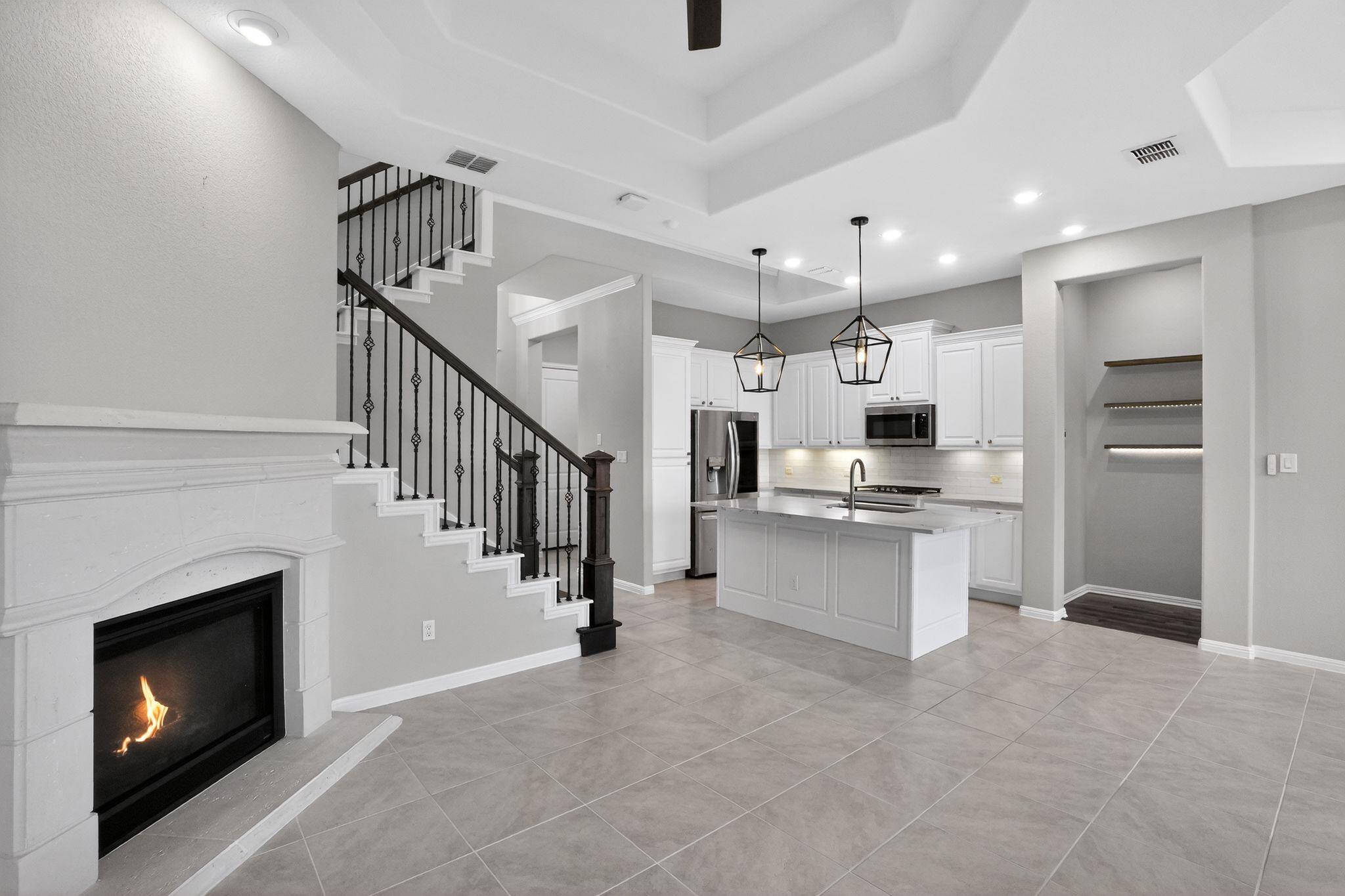 104 Cartwheel Bnd # 54, Austin, TX 78738