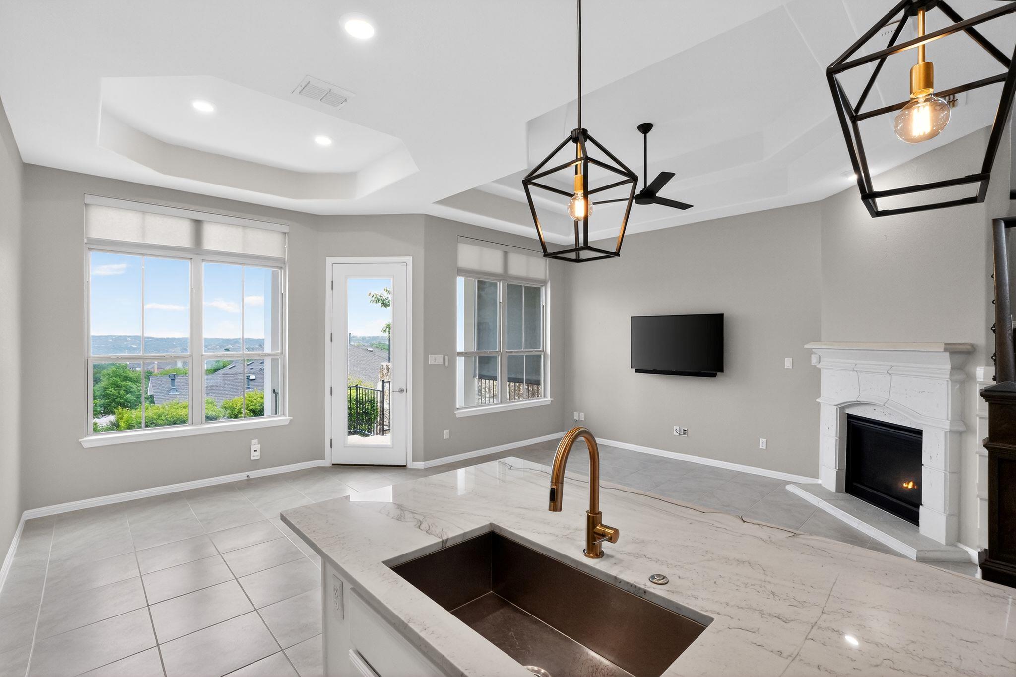 104 Cartwheel Bnd # 54, Austin, TX 78738