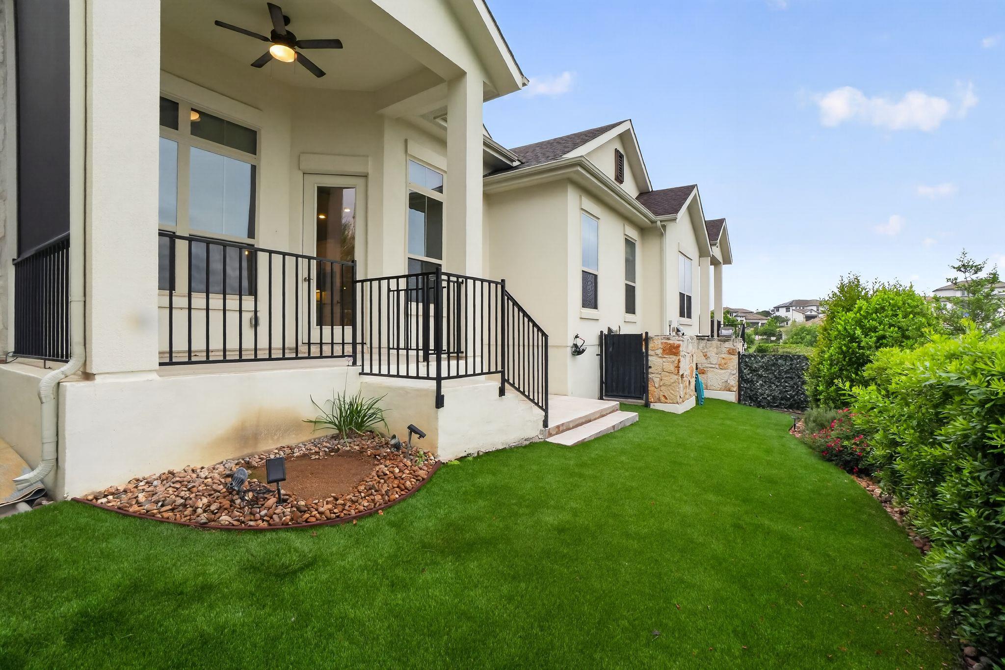 104 Cartwheel Bnd # 54, Austin, TX 78738