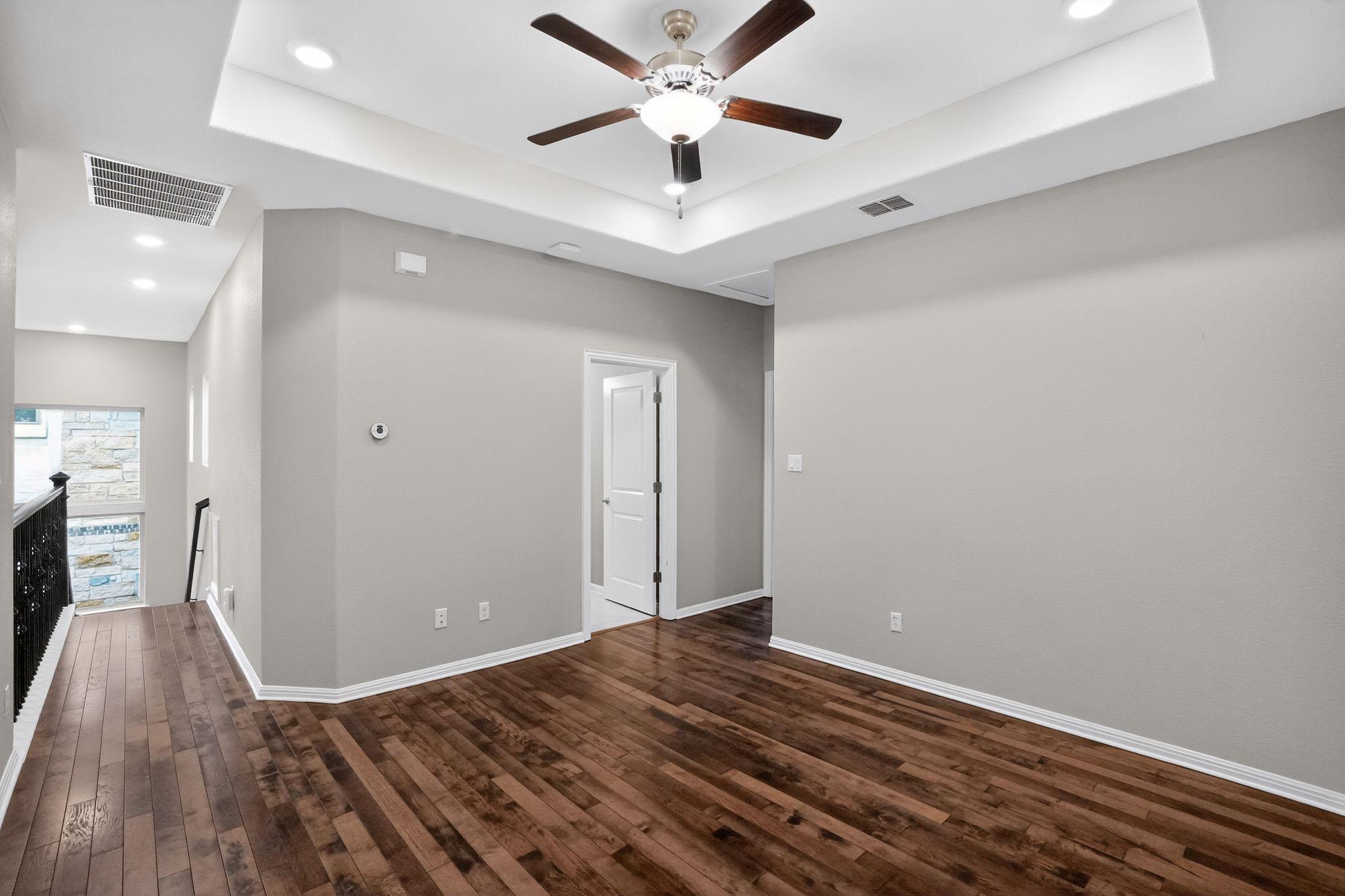 104 Cartwheel Bnd # 54, Austin, TX 78738