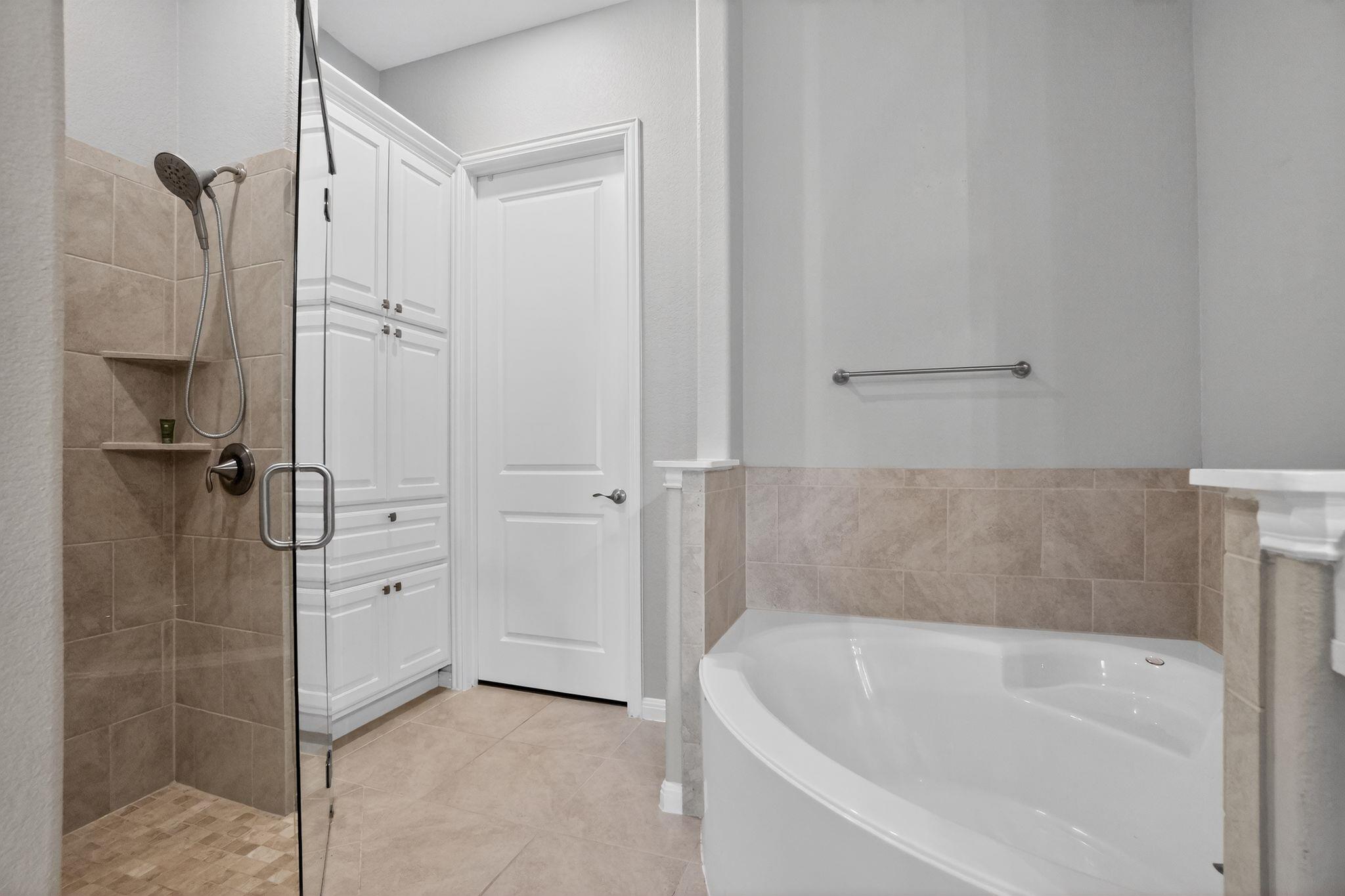 104 Cartwheel Bnd # 54, Austin, TX 78738