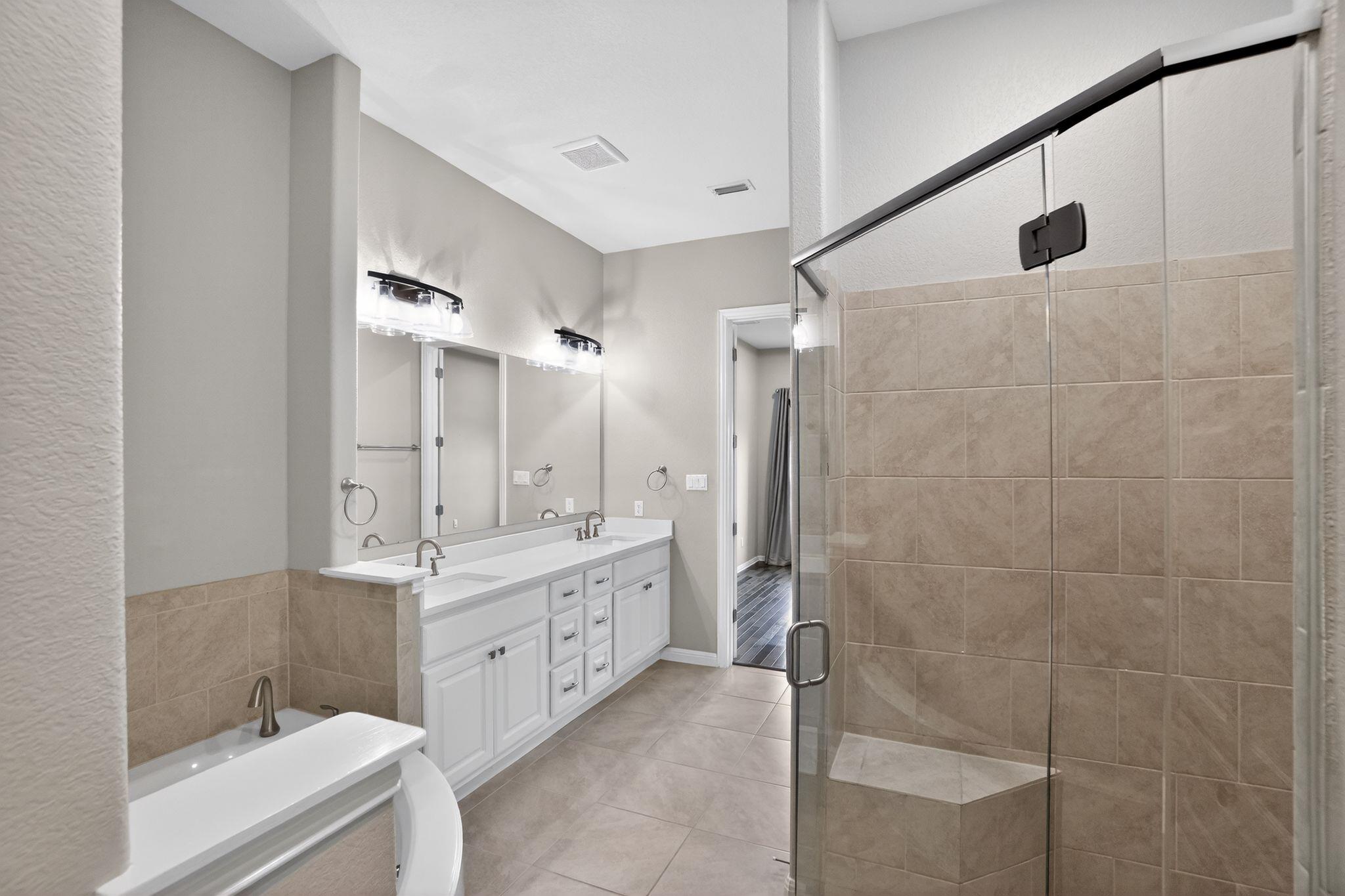 104 Cartwheel Bnd # 54, Austin, TX 78738