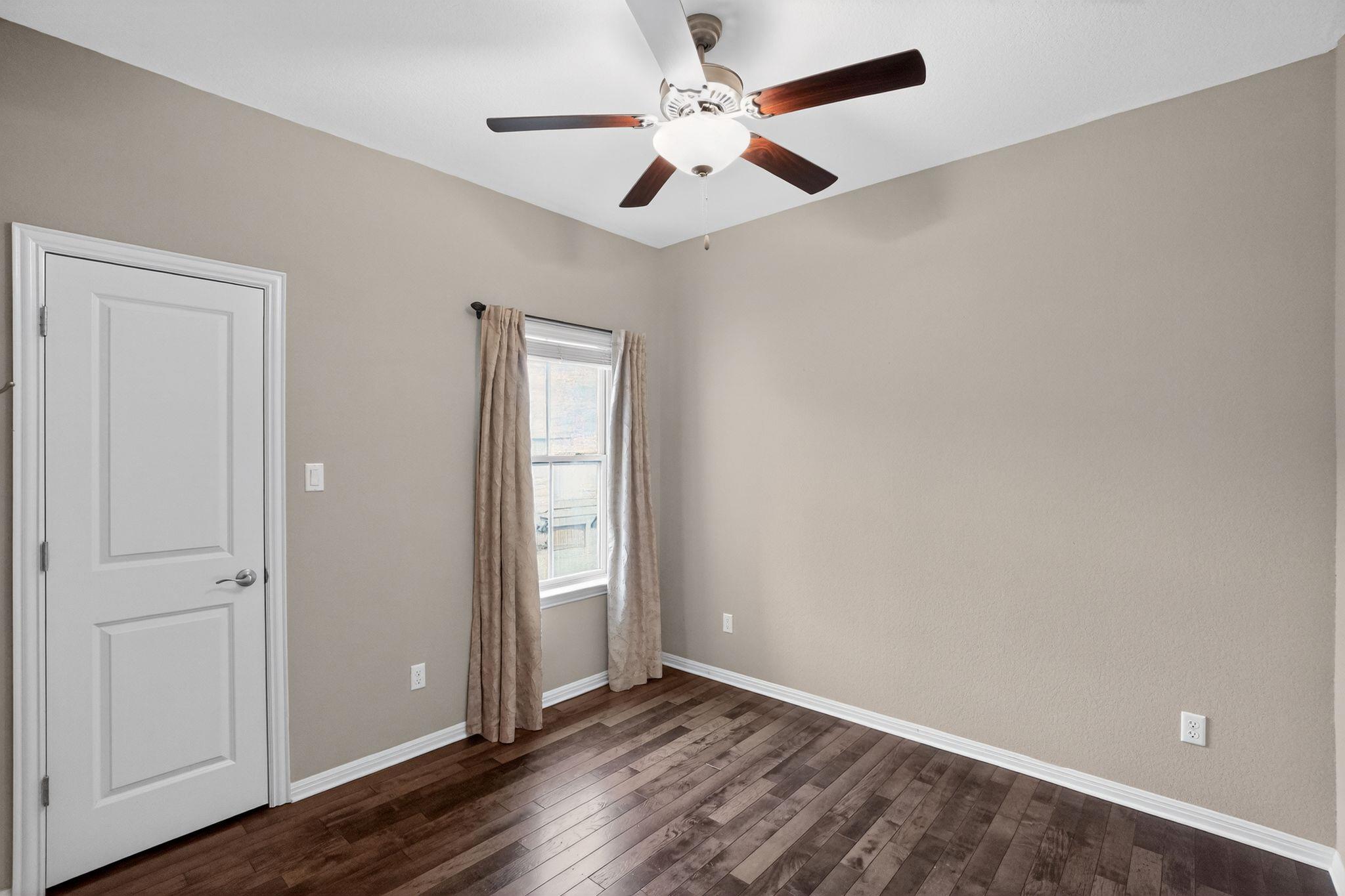 104 Cartwheel Bnd # 54, Austin, TX 78738