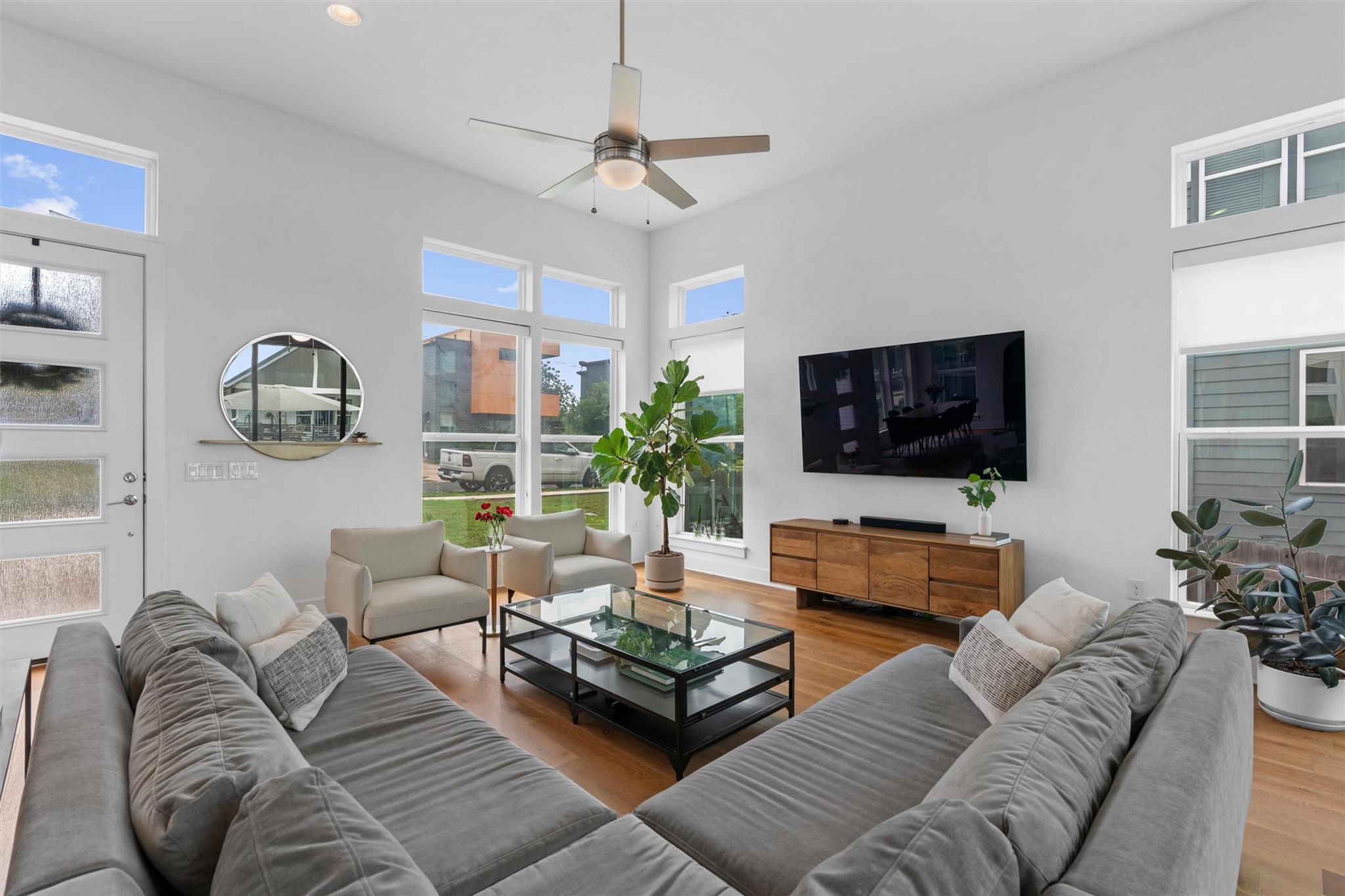 6108 Toscana Ave, Austin, TX 78724